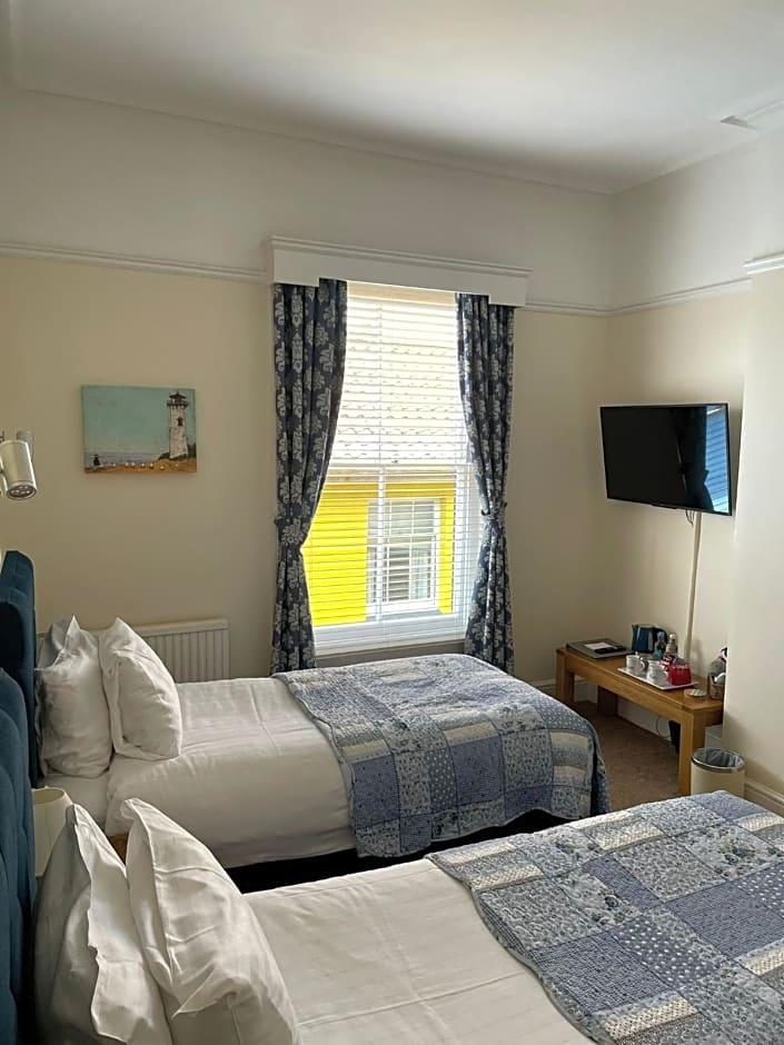 The Red Lion Hotel - Inn