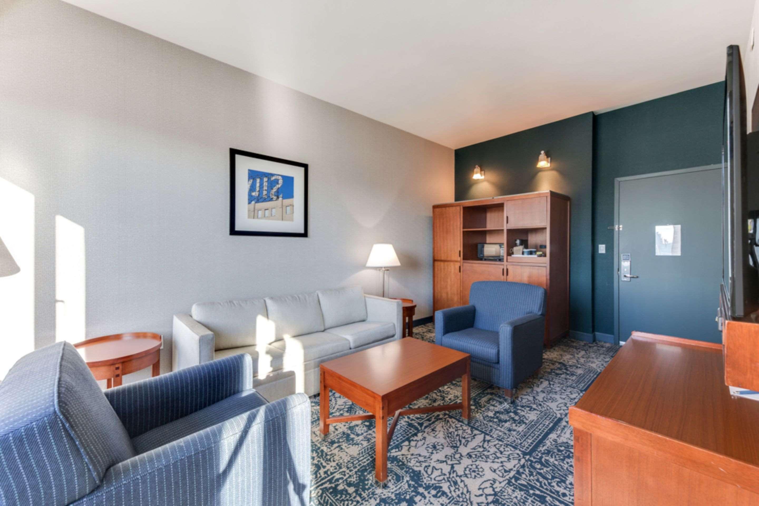 Imagem da galeria de Vista Lic Hotel, Bw Premier Collection