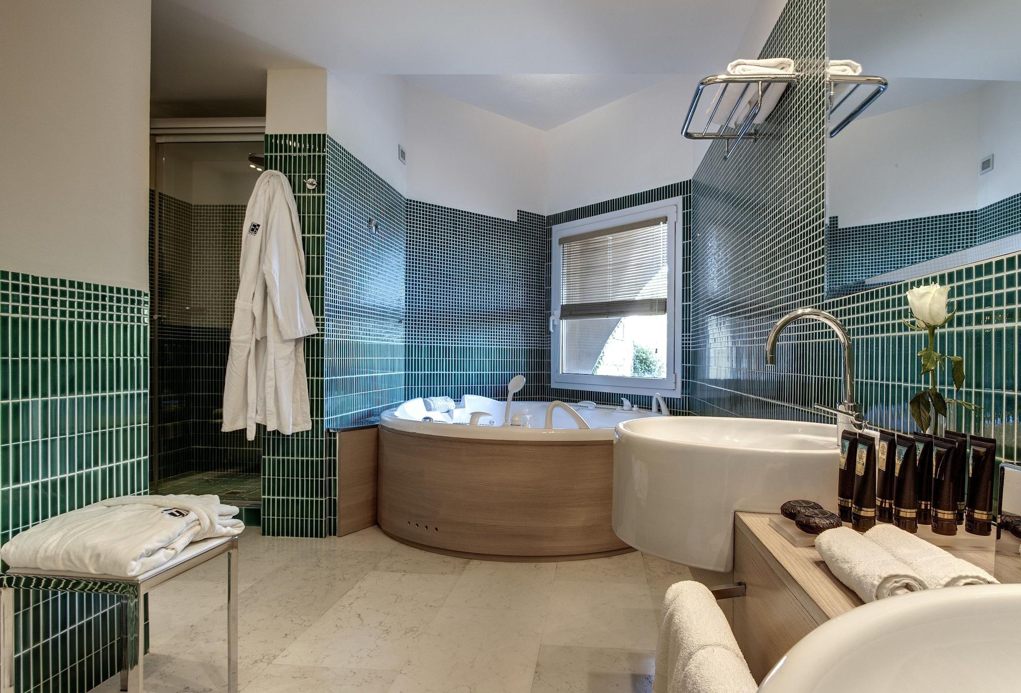 L'Ea Bianca Luxury Resort