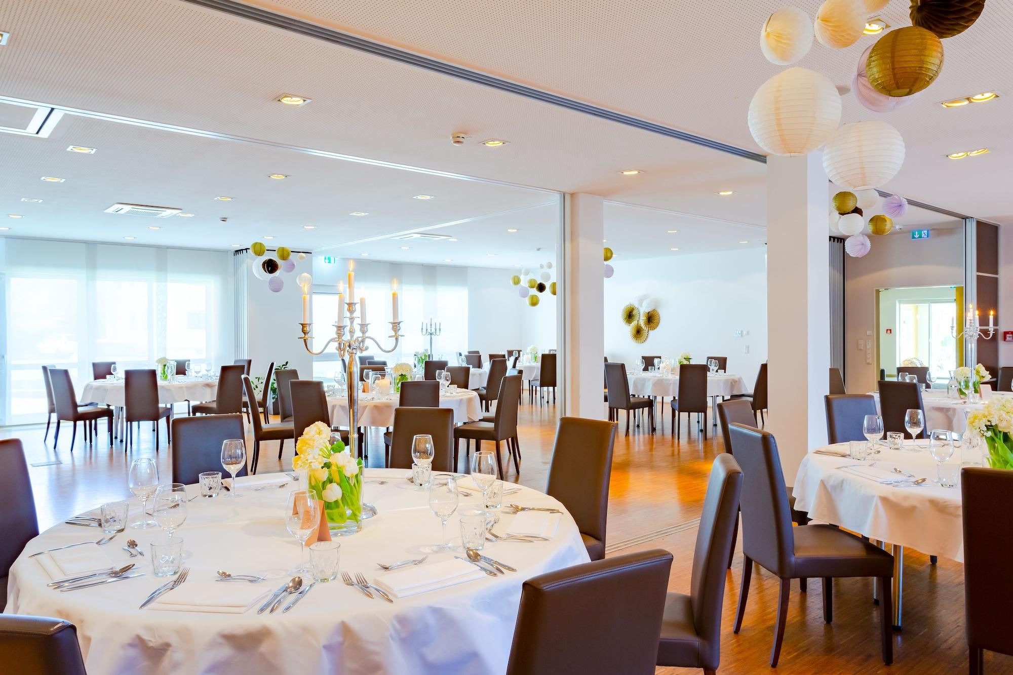 Acantus Hotel & Apartment