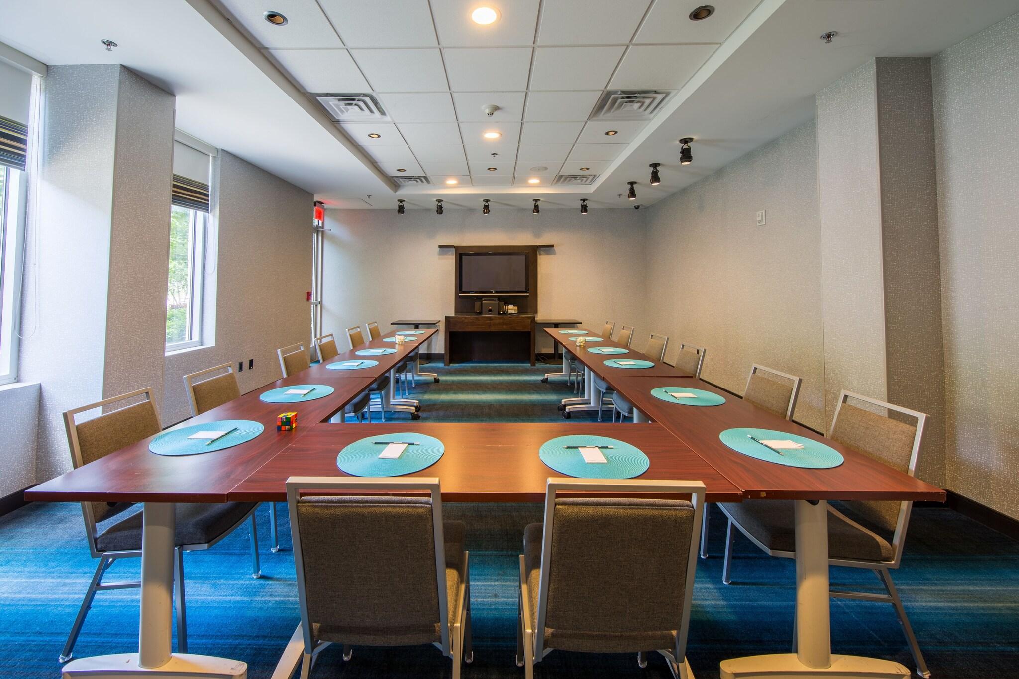 Aloft Nashville Franklin by null