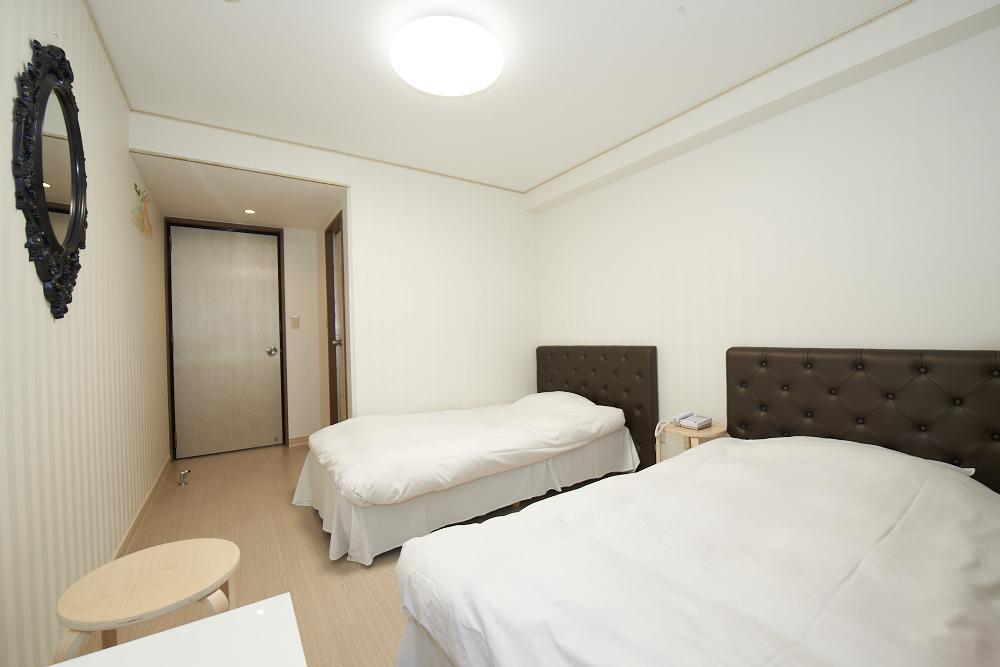 Hotel Empire in Shinjuku, Nakano