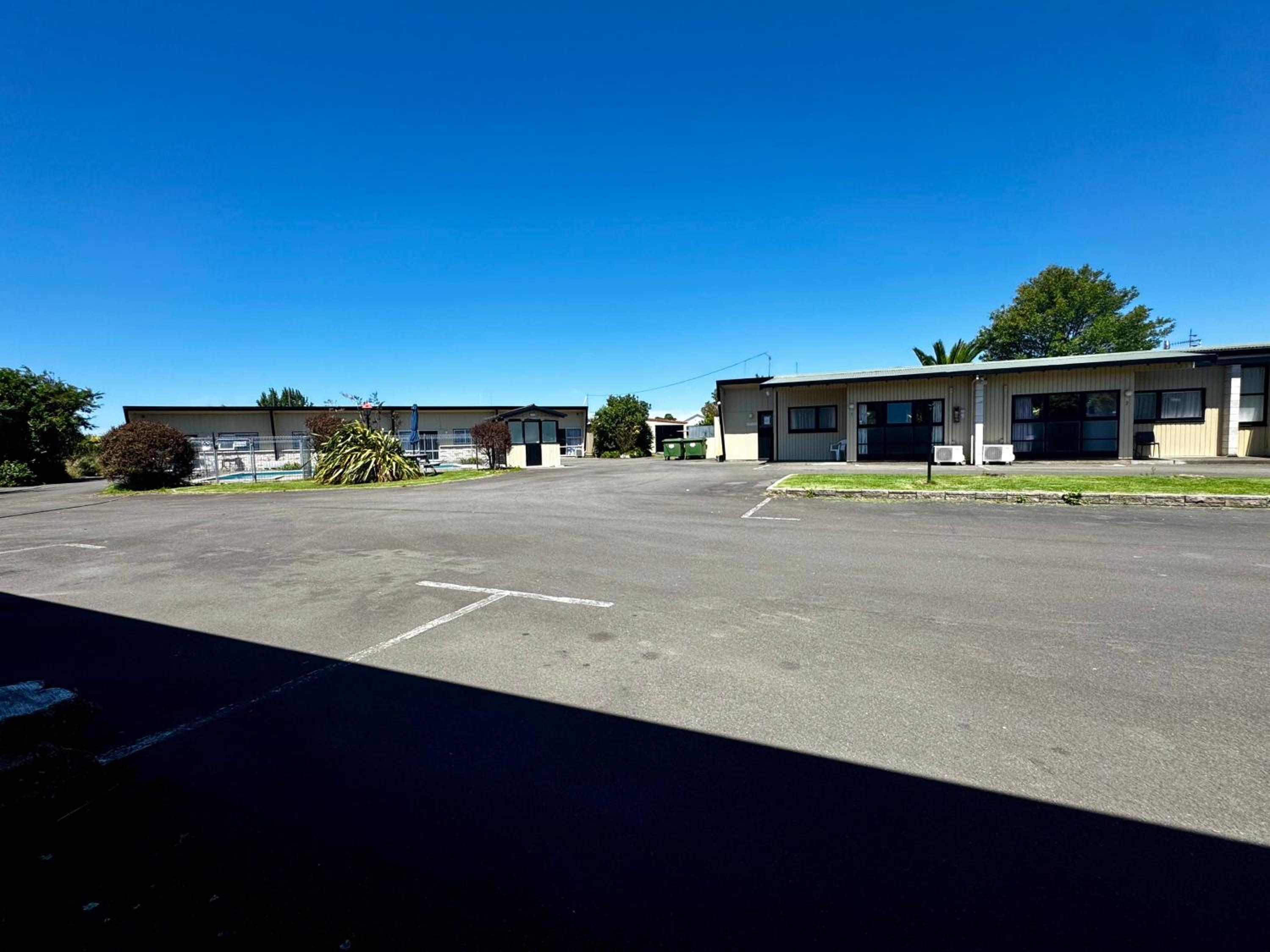Spanish Lady Motel