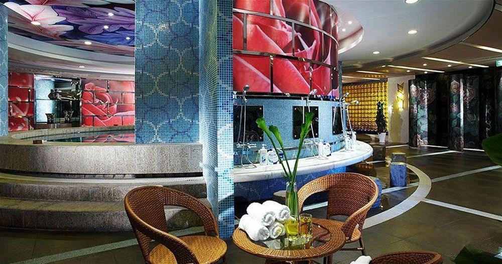 MAISON NEW CENTURY HOTEL CIXI