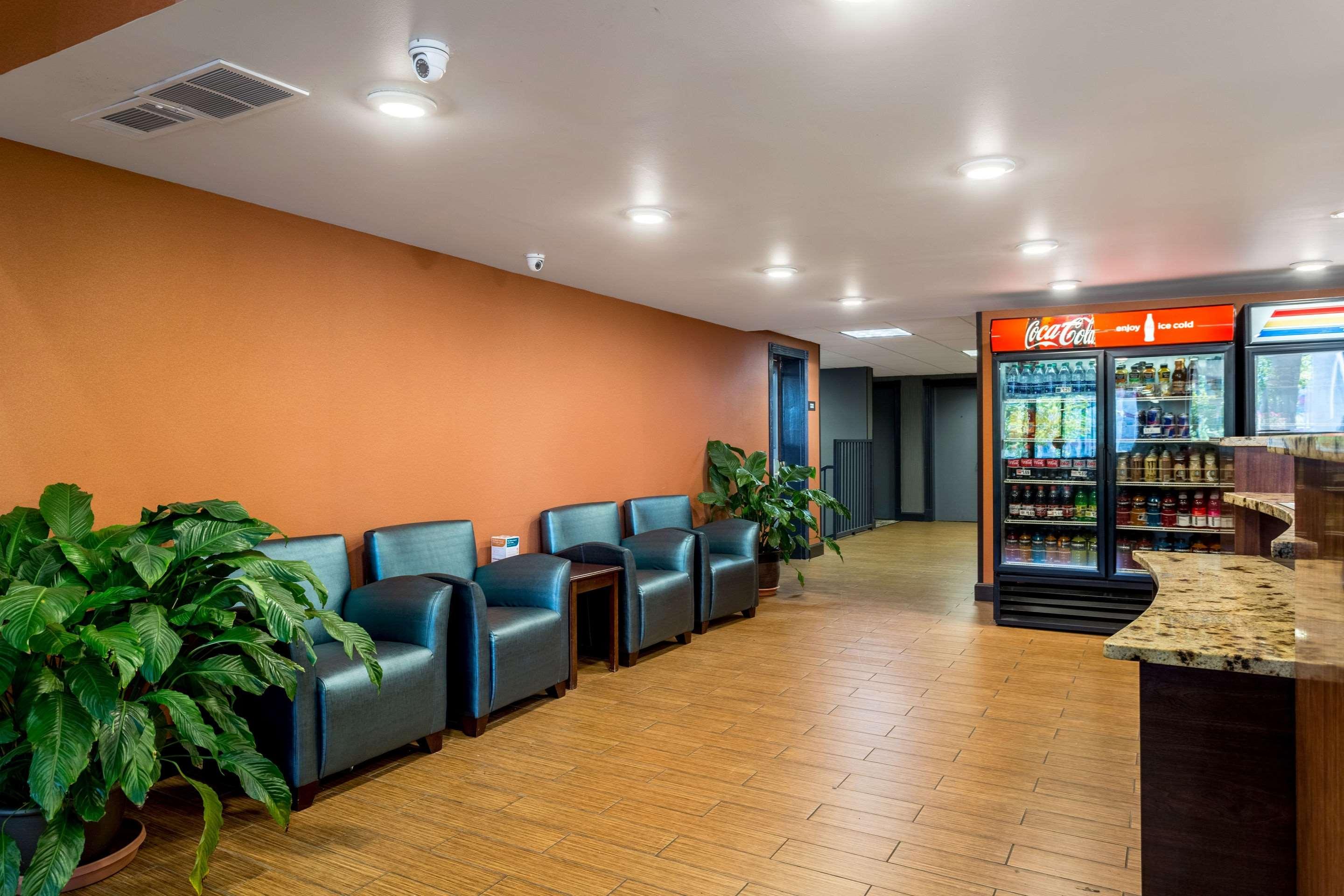 Comfort Inn & Suites Nashville Stadium
