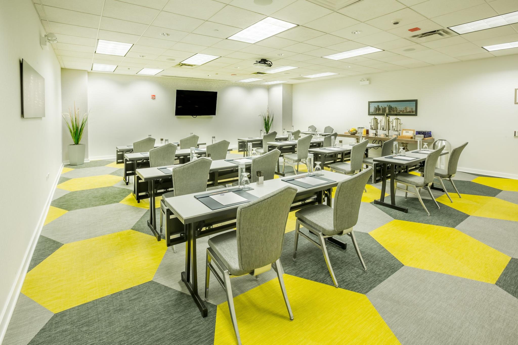 Kinzie Hotel by null