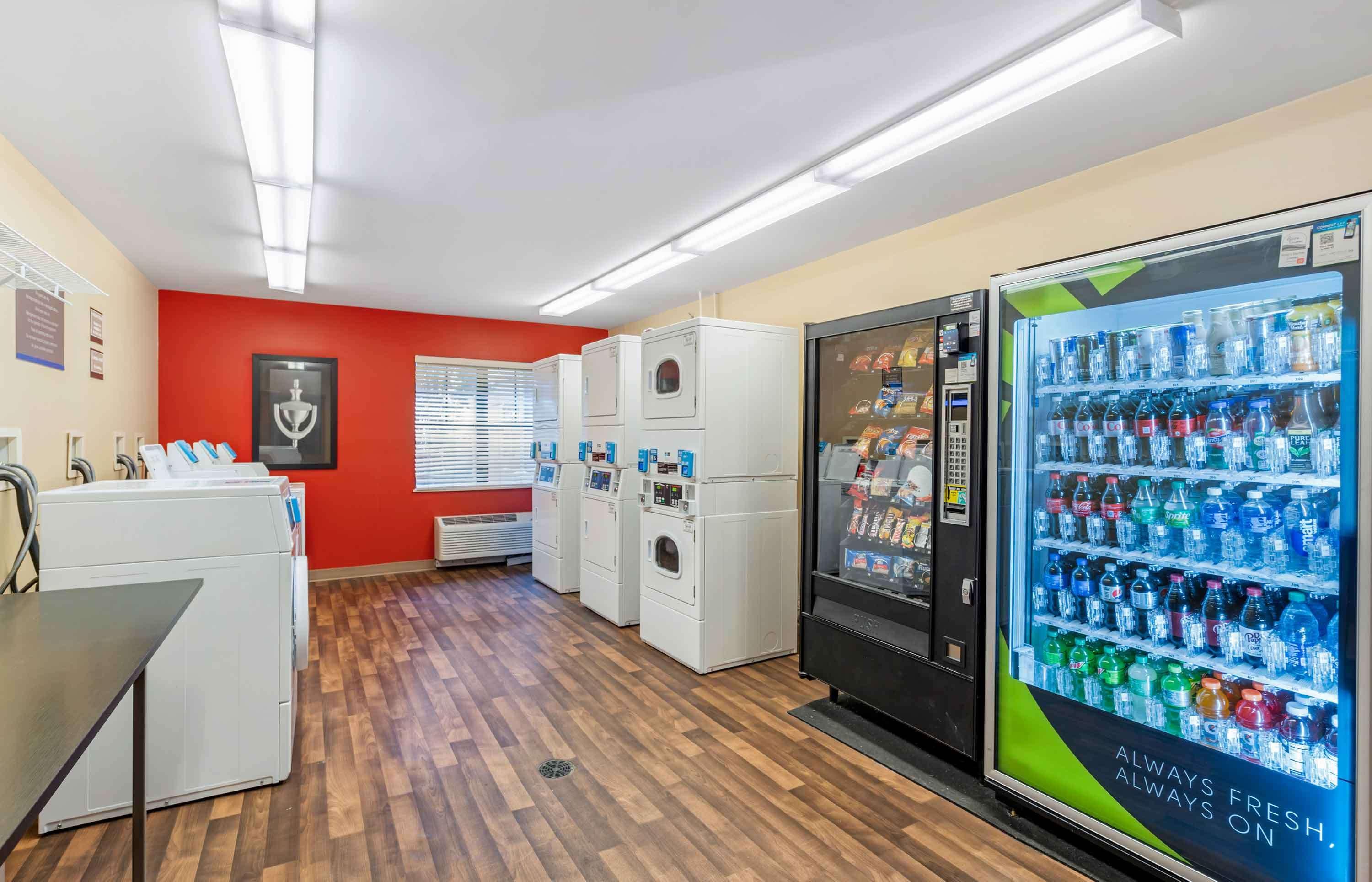 Extended Stay America - Chicago - Rolling Meadows