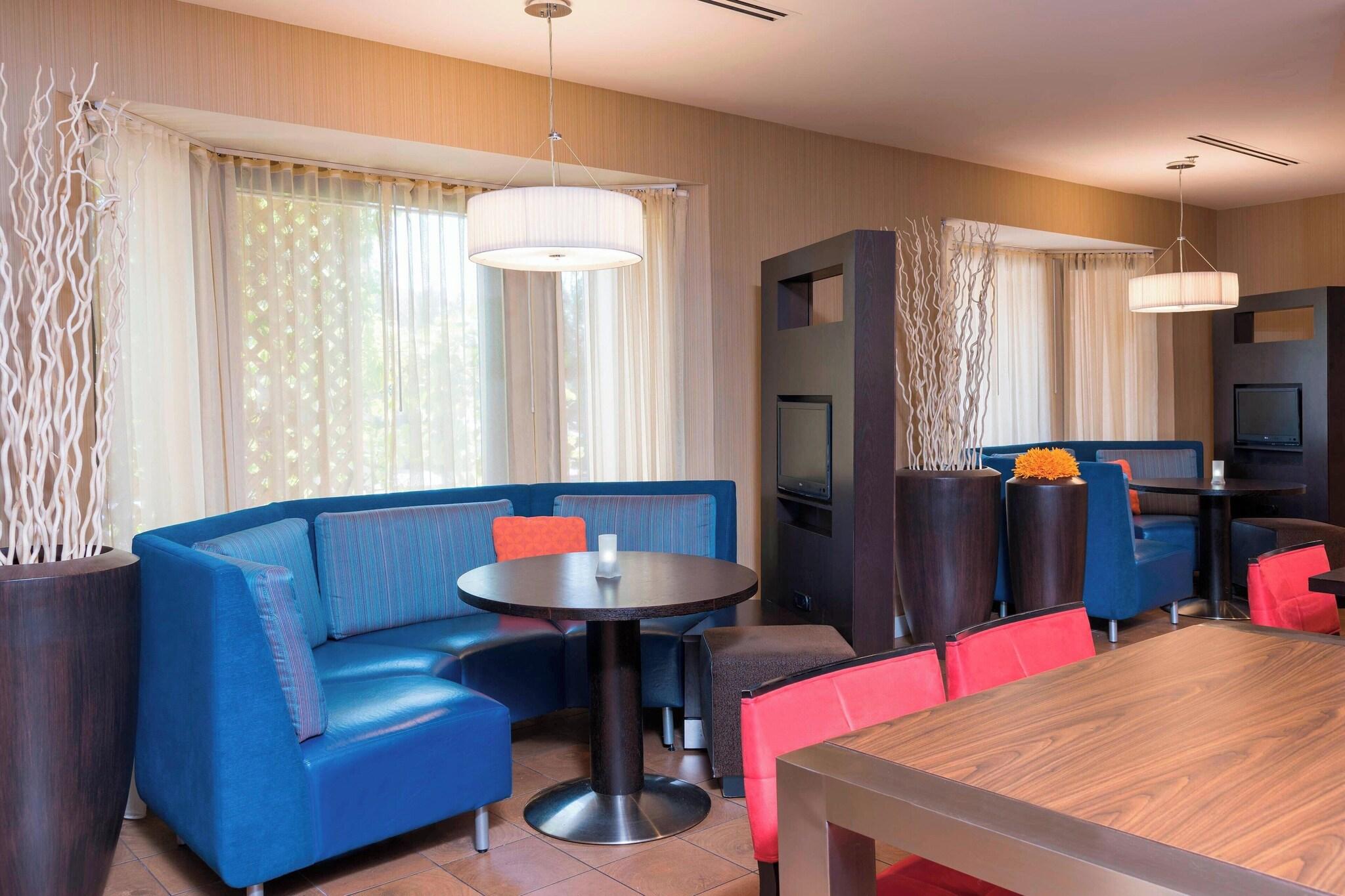 Courtyard Livermore
