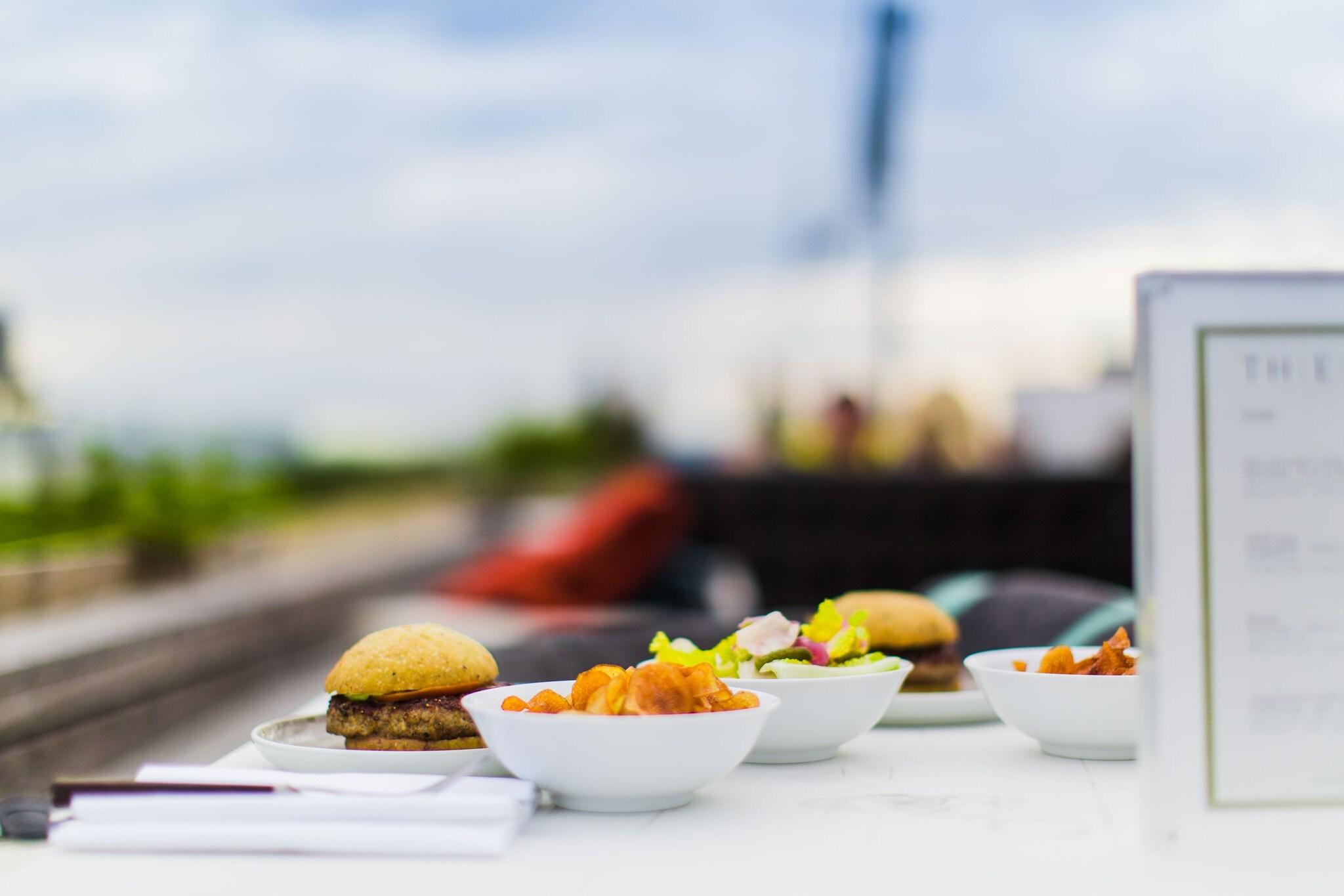 THE THIEF by null THE THIEF by null