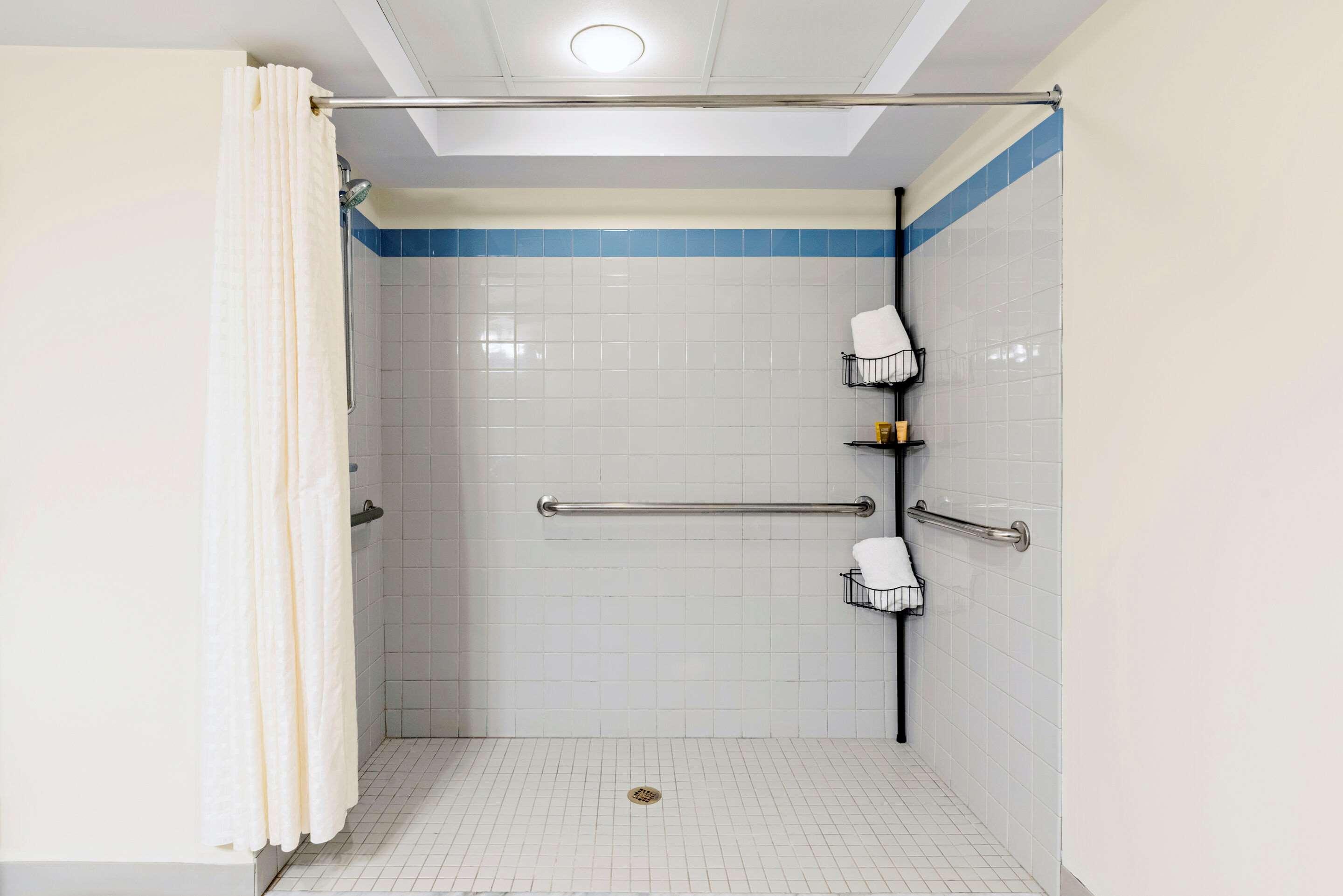 Chateau Avalon, Ascend Hotel Collection
