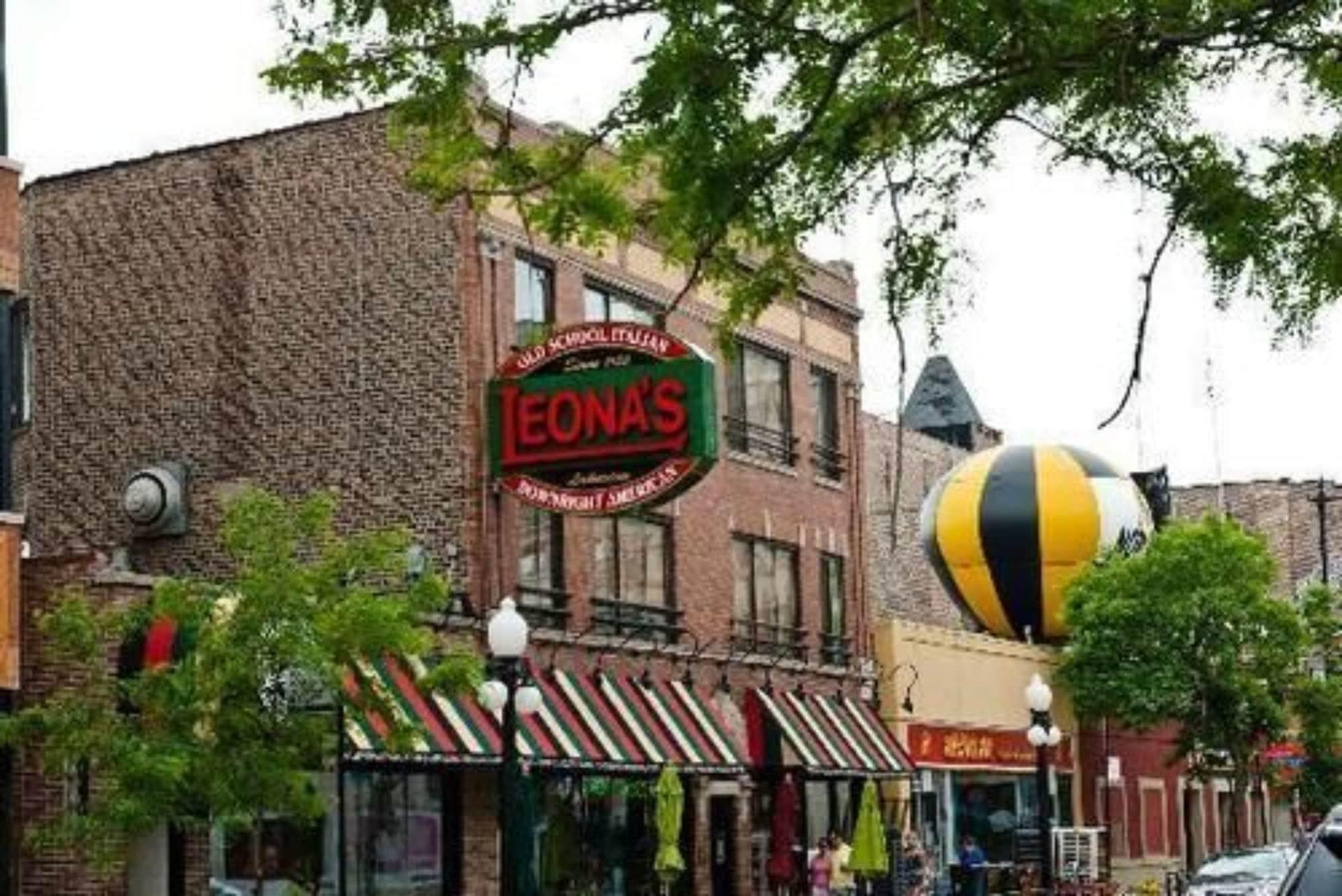 Old Chicago Inn