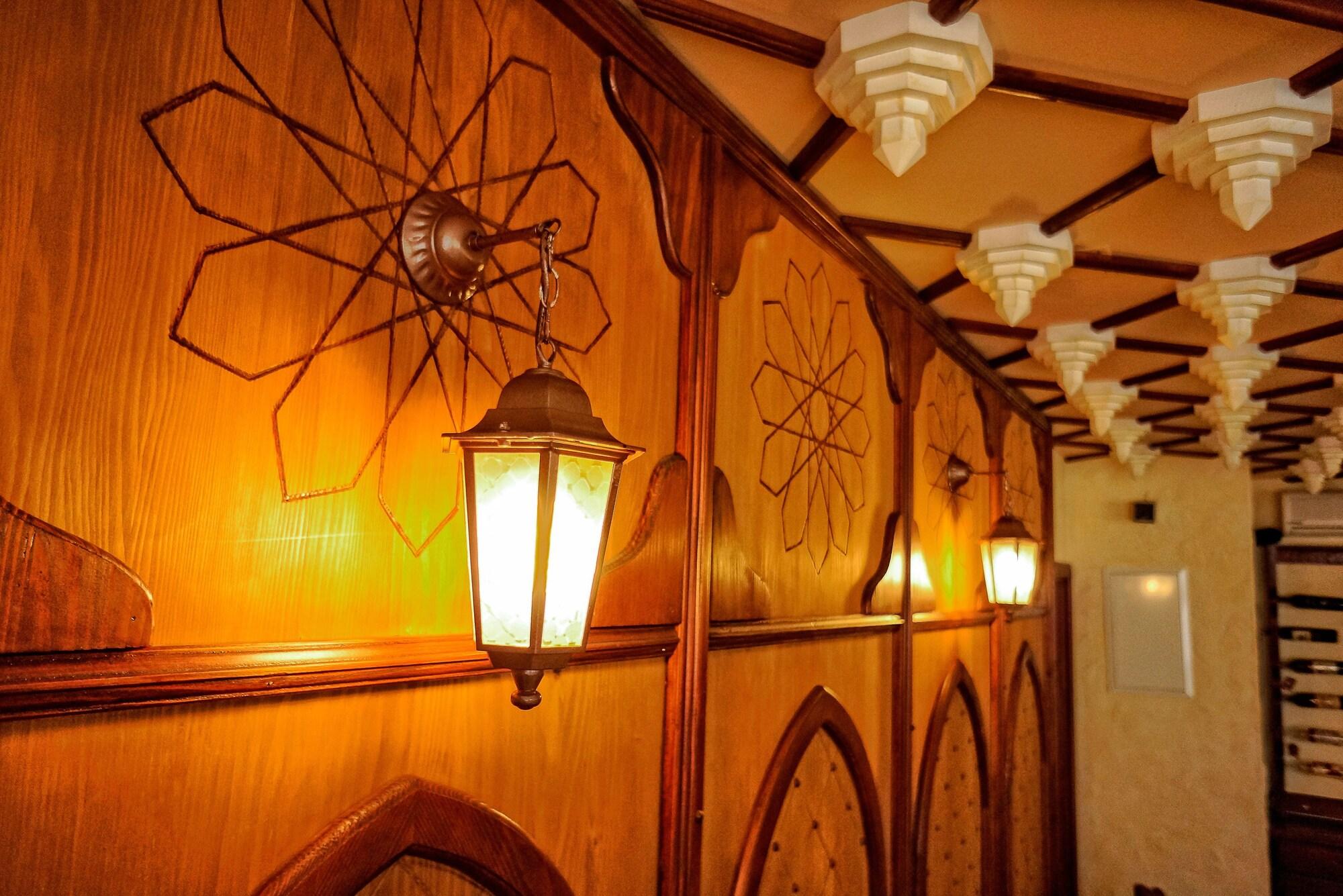 Hotel Old Town by null