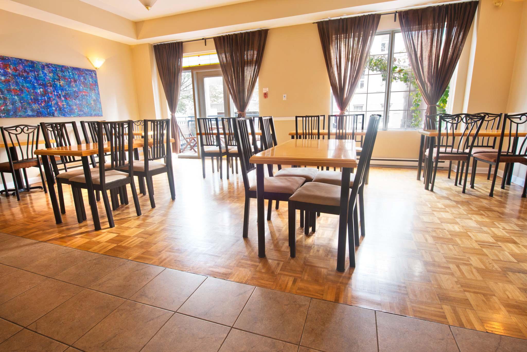 Byward Blue Inn