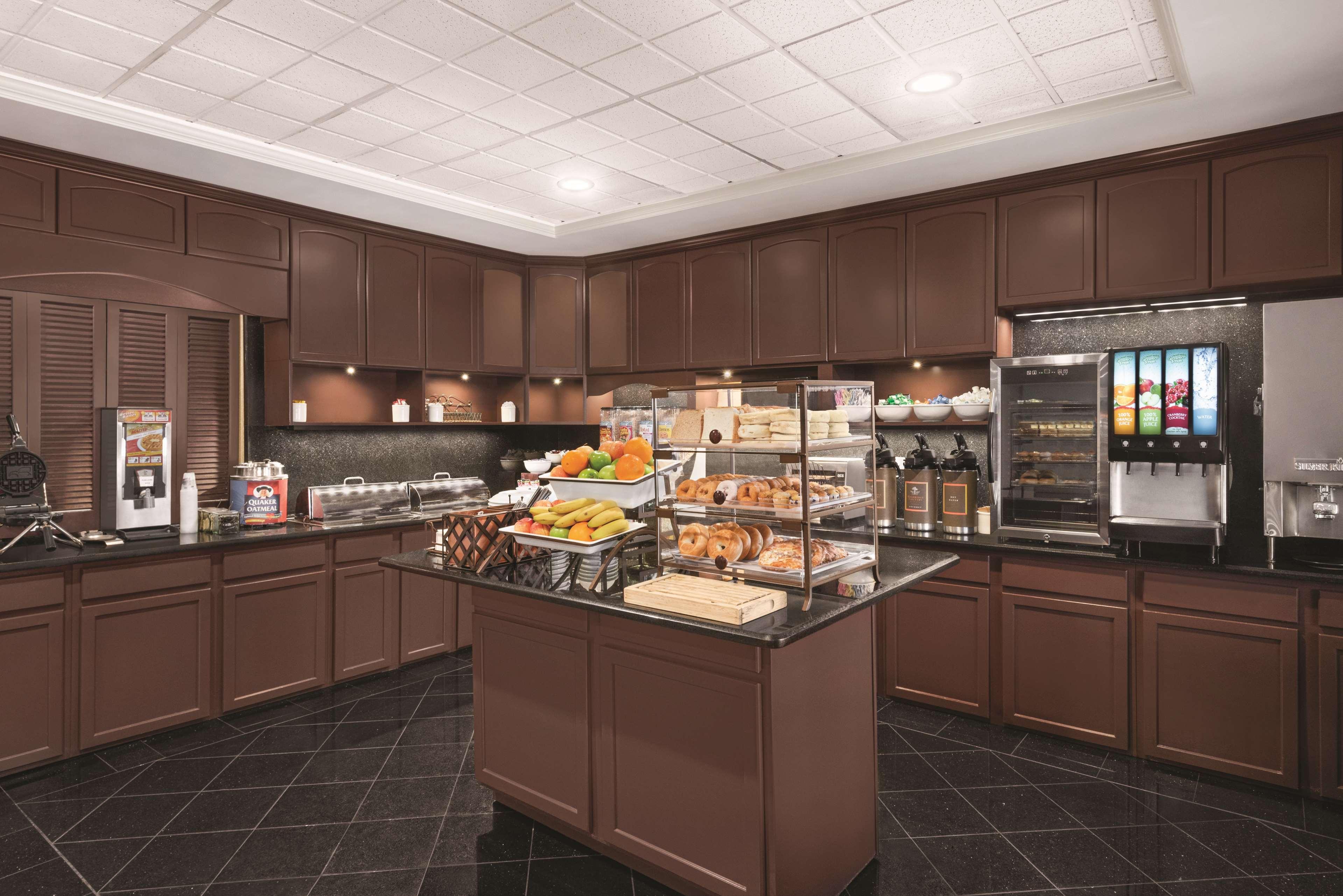 Country Inn & Suites By Radisson, Schaumburg, Il