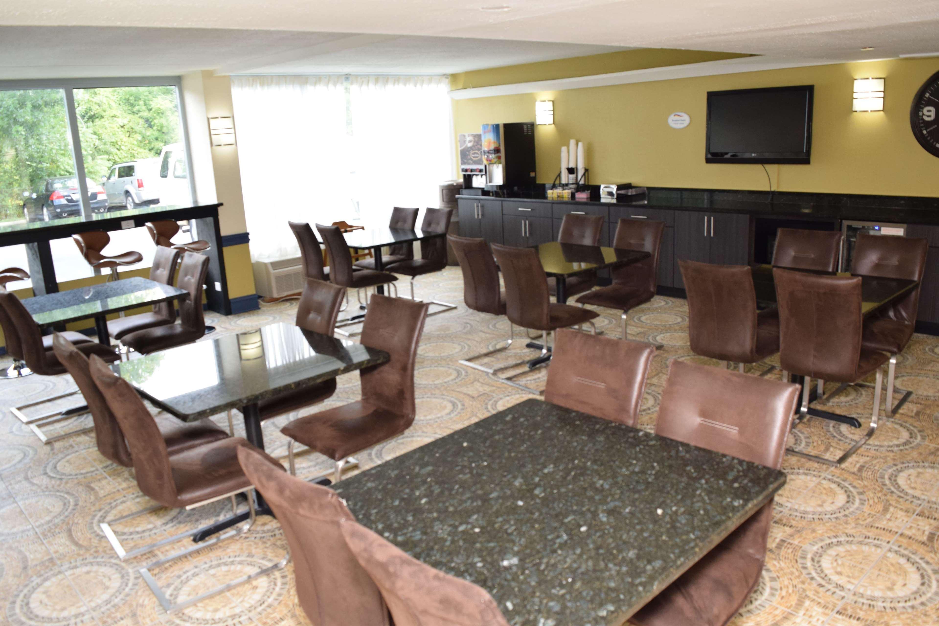 Baymont By Wyndham Addison