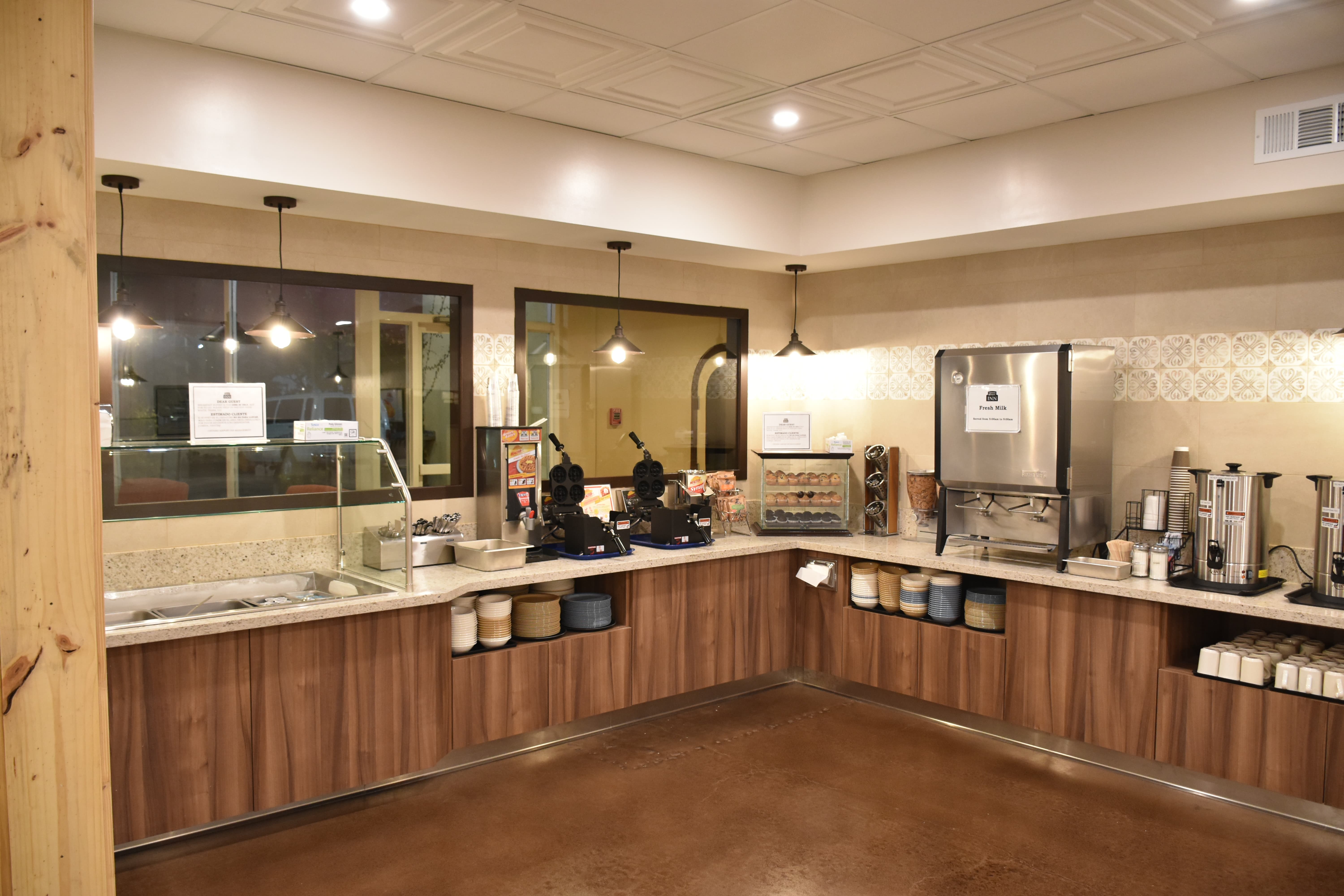 Ontario Airport Inn