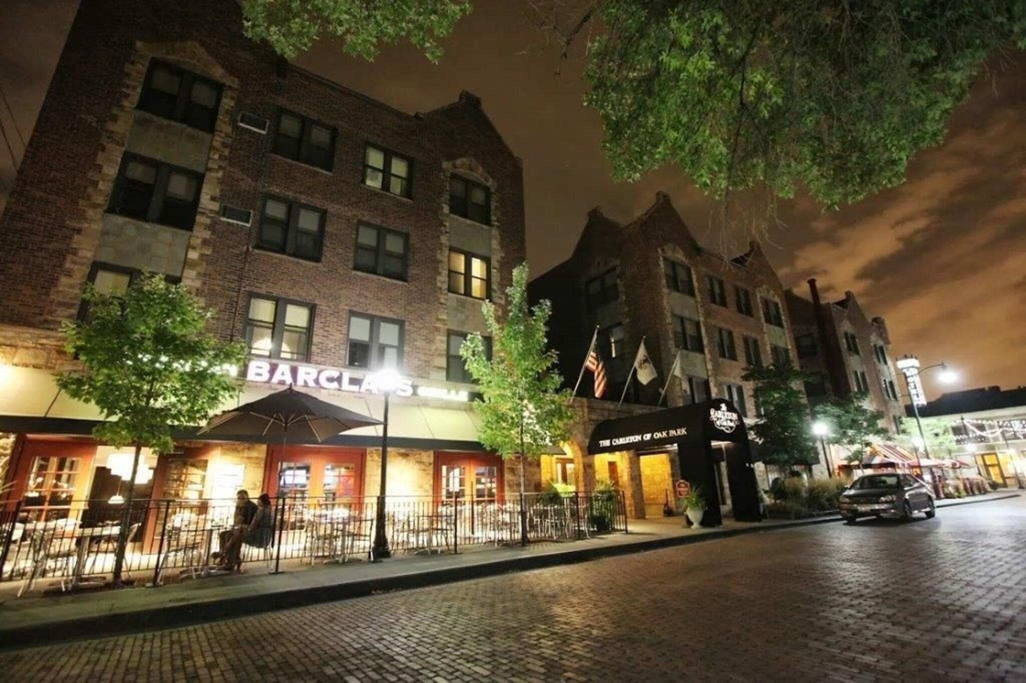 The Carleton of Oak Park Hotel by null