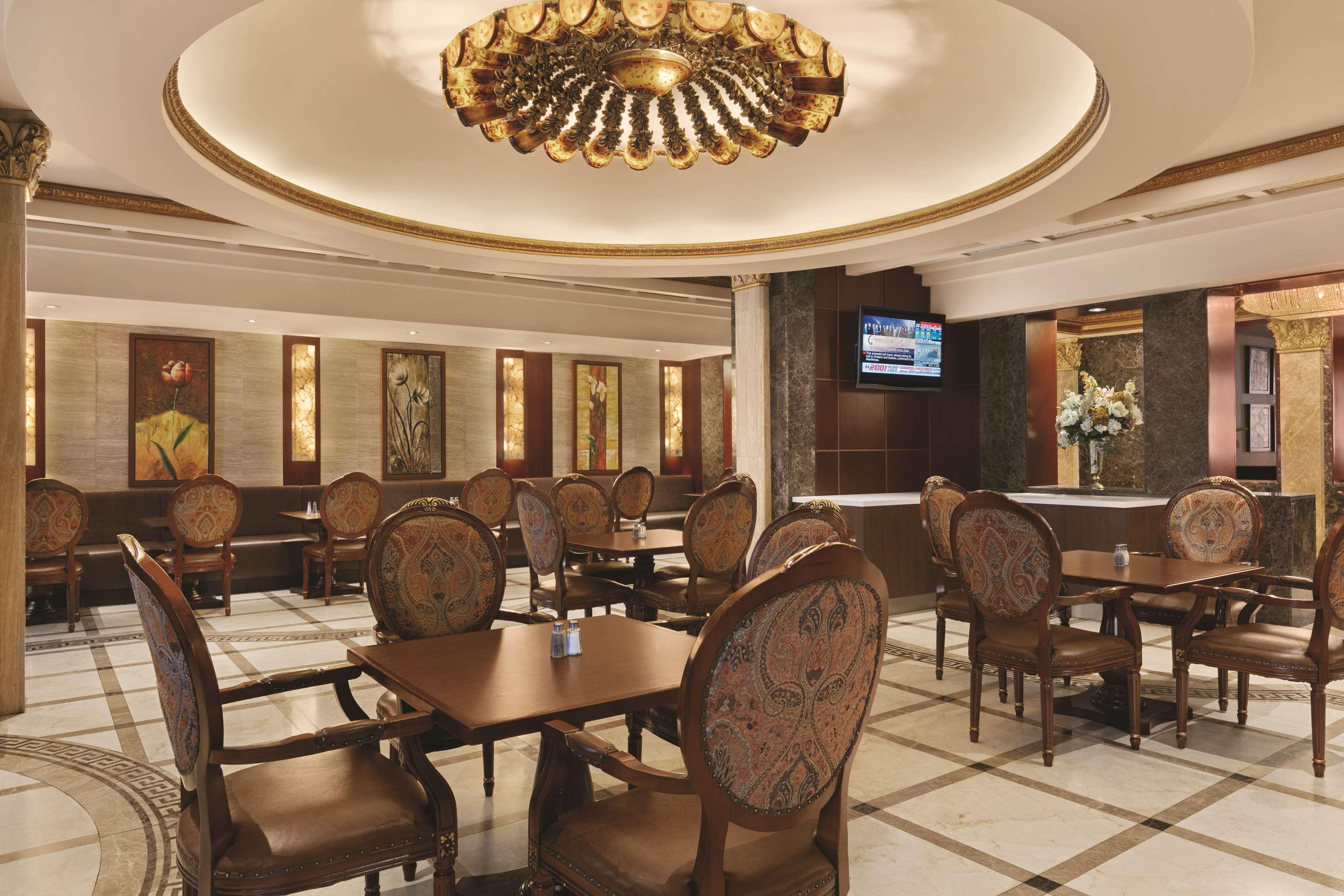 Radisson Toronto Airport West