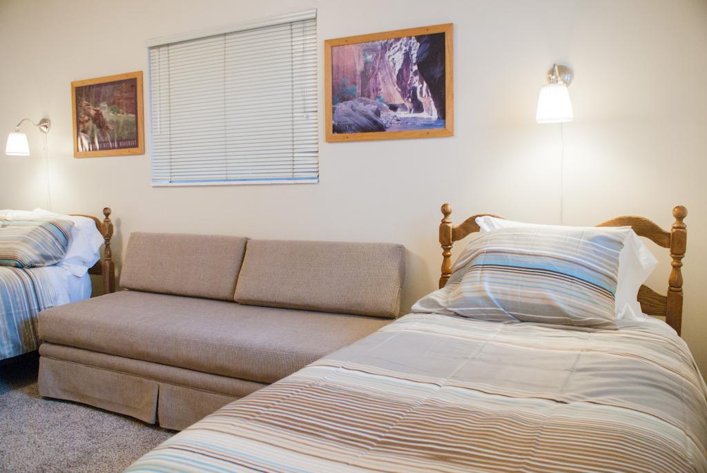 Chateau Apres Lodge by null