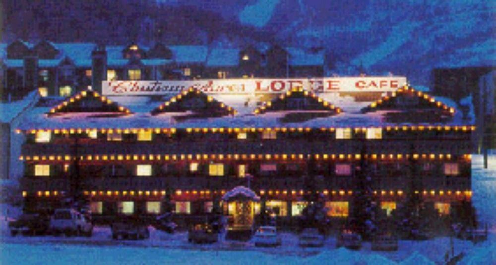 Chateau Apres Lodge by null