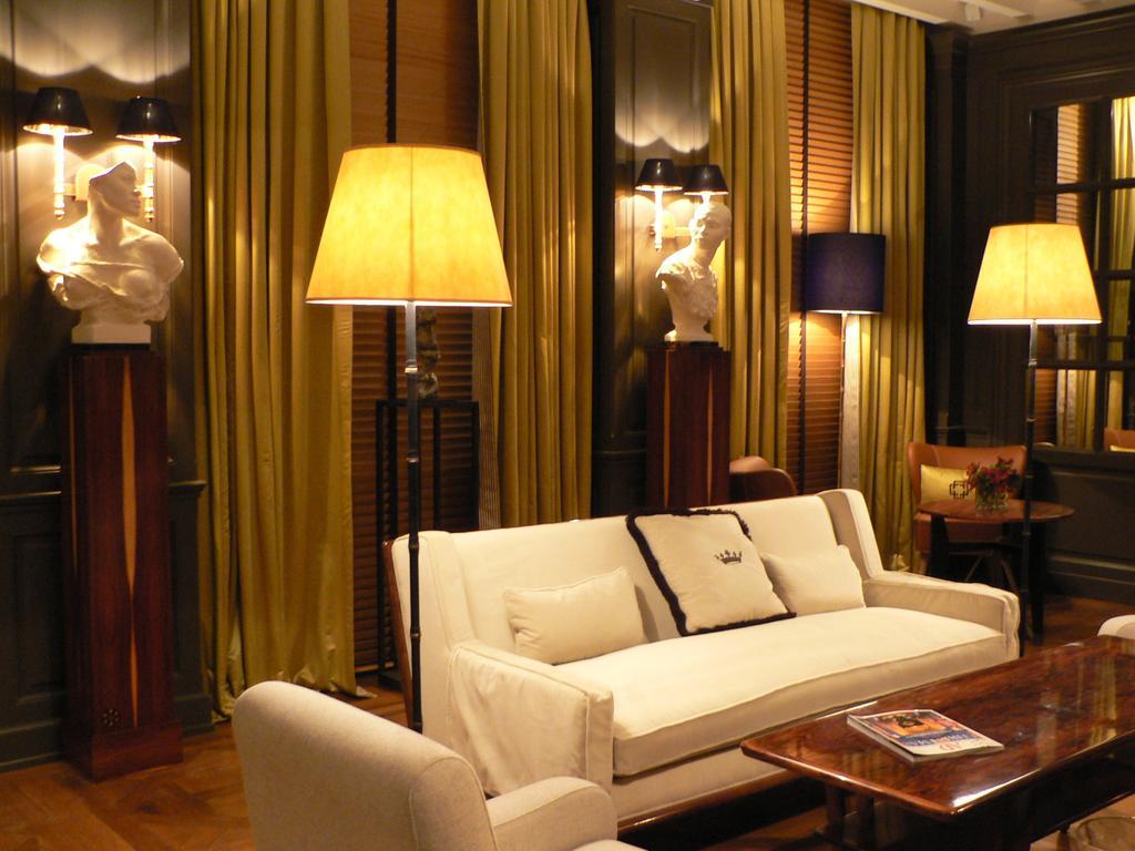 Hôtel Marquis Faubourg Saint-Honoré by null Hôtel Marquis Faubourg Saint-Honoré by null