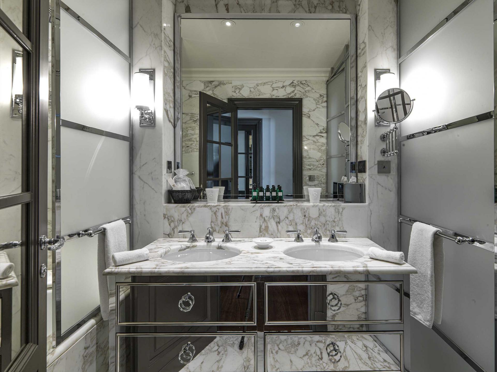 Hôtel Marquis Faubourg Saint-Honoré by null