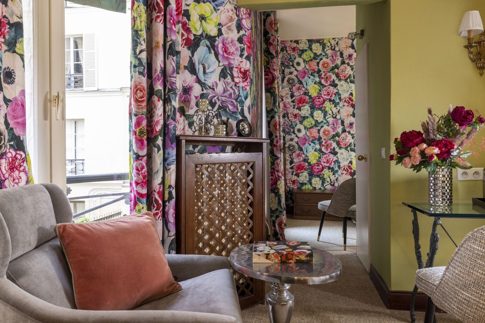 Hôtel des Marronniers (Hotel Paris Saint Germain des Prés) by null