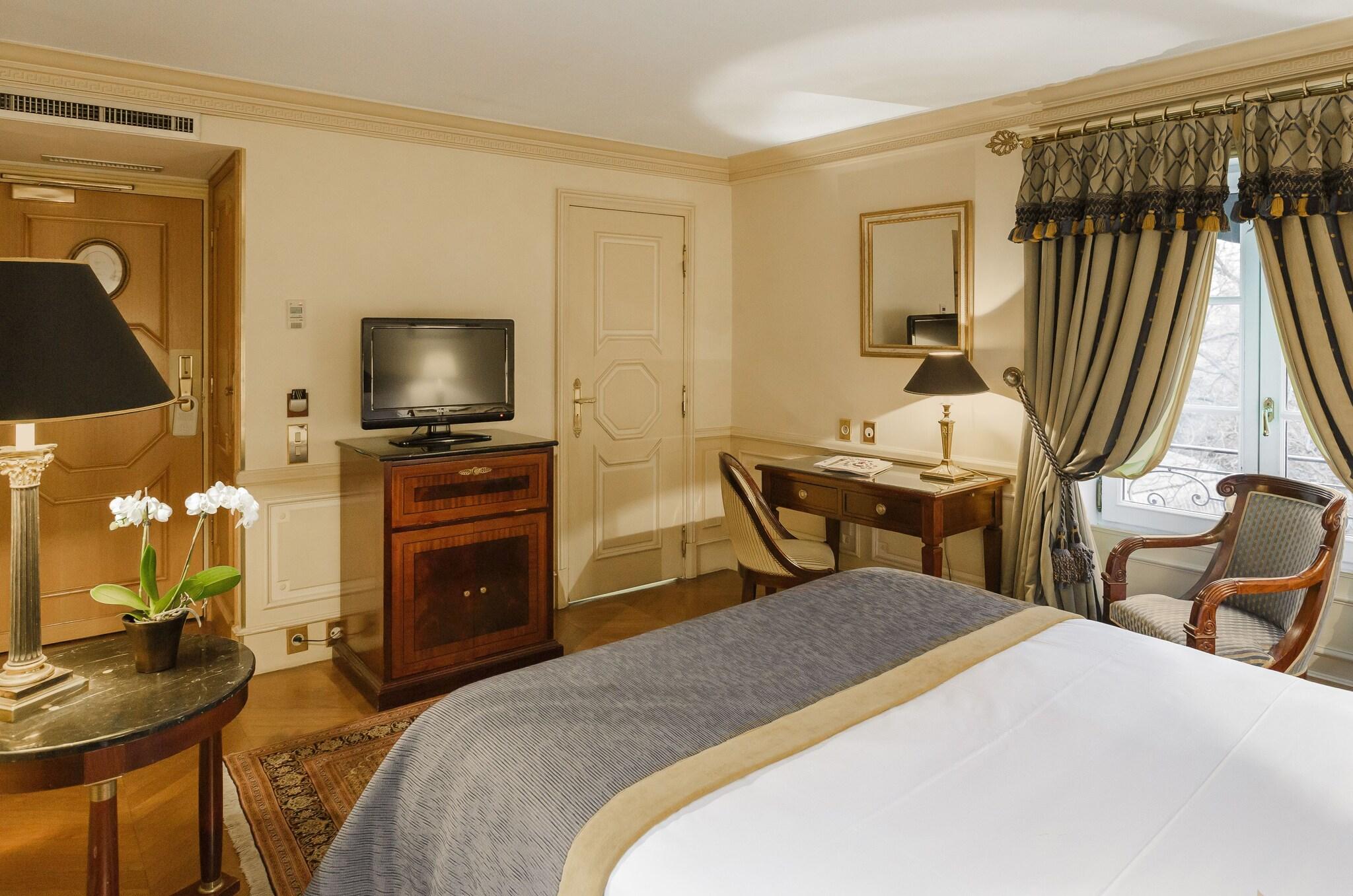 Hôtel Luxembourg Parc by null