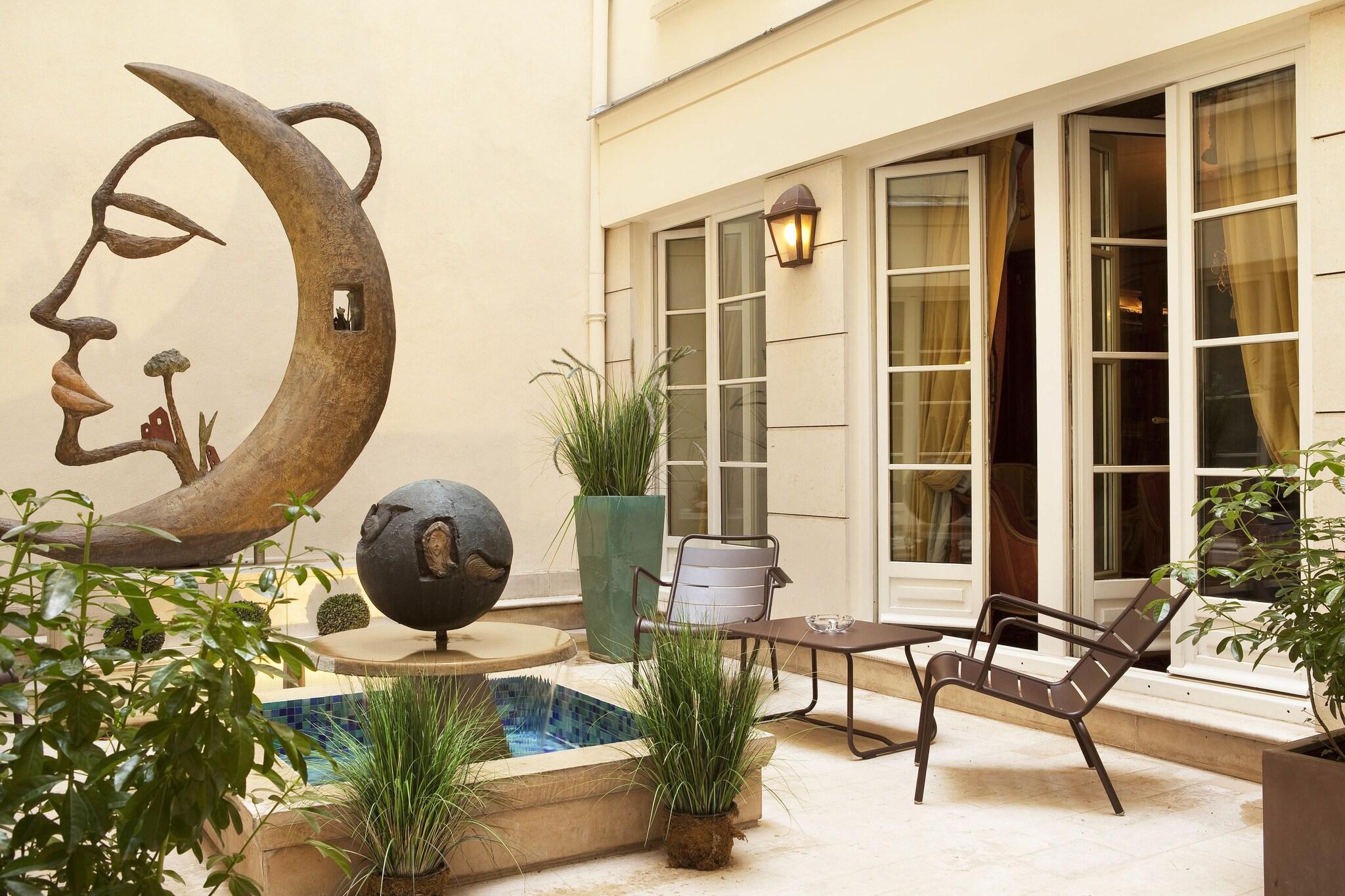 Hôtel Luxembourg Parc by null