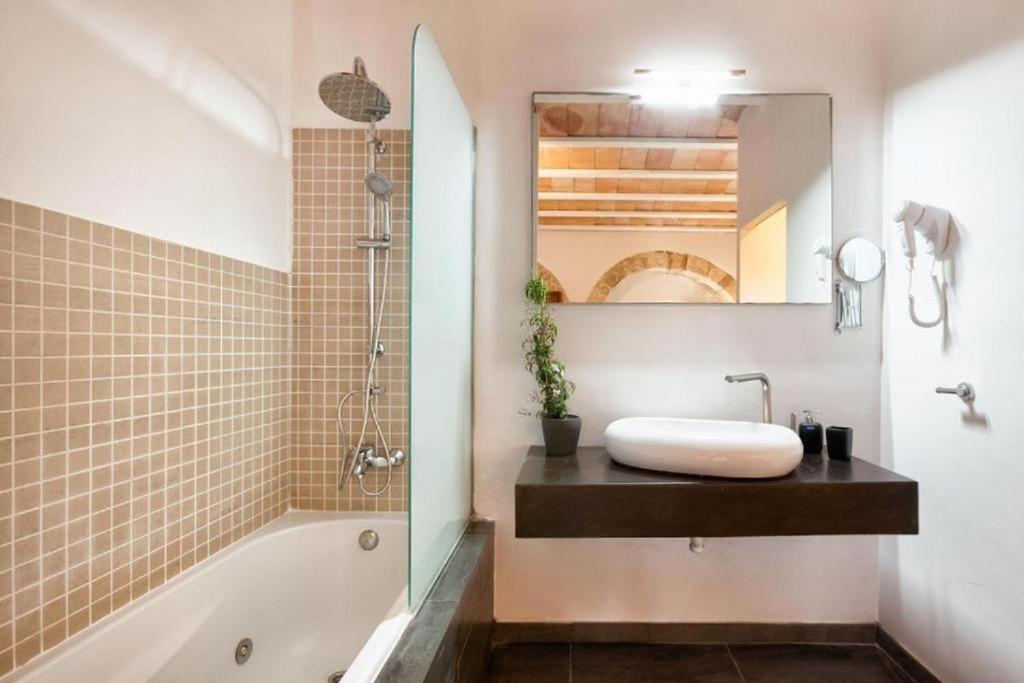 Can Calco Petit Hotel by null