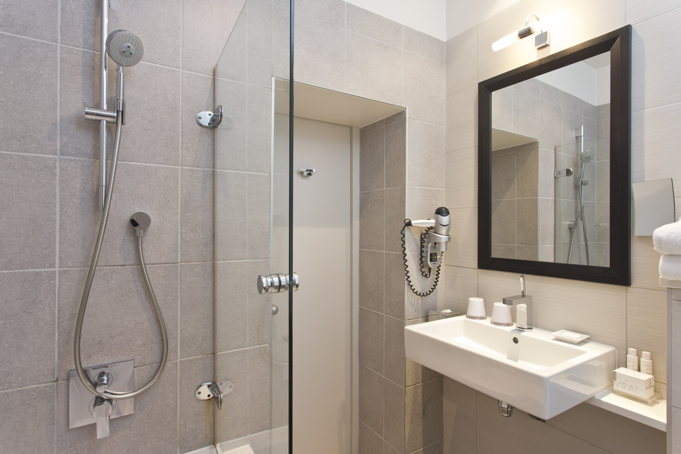 Hôtel Duo by null