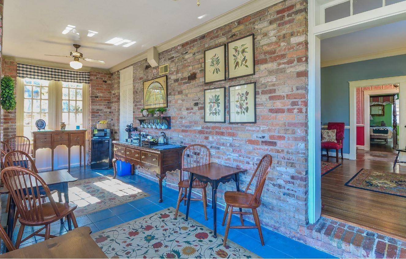 Cedars of Williamsburg Bed & Breakfast
