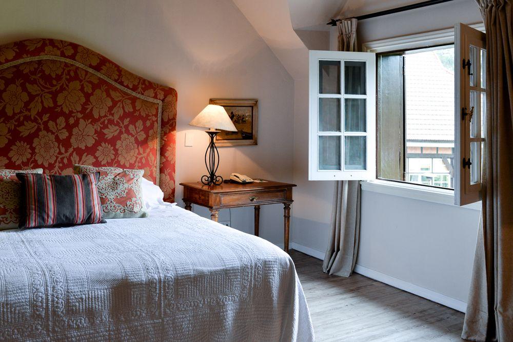 Hotel L'Auberge, Tea Room & Restaurant by null