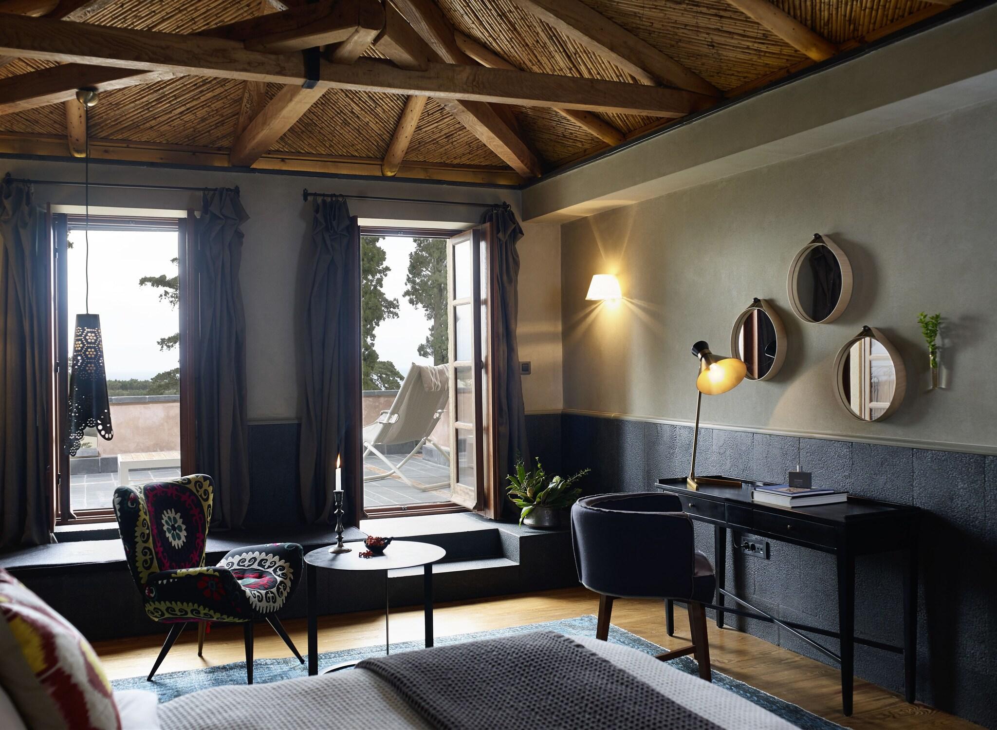 Kinsterna Hotel by null