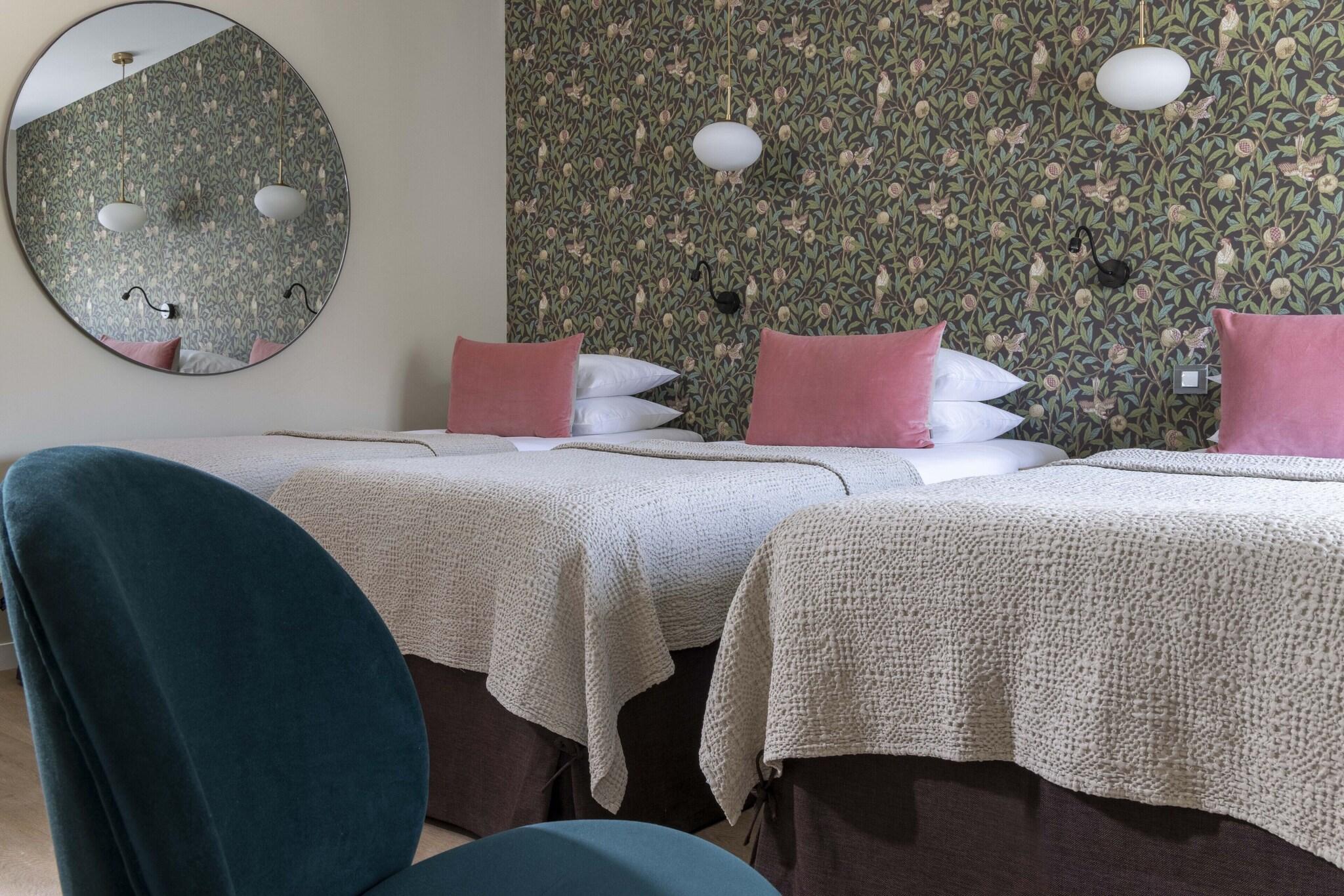 Галерея изображений Le Petit Beaumarchais Hotel & Spa