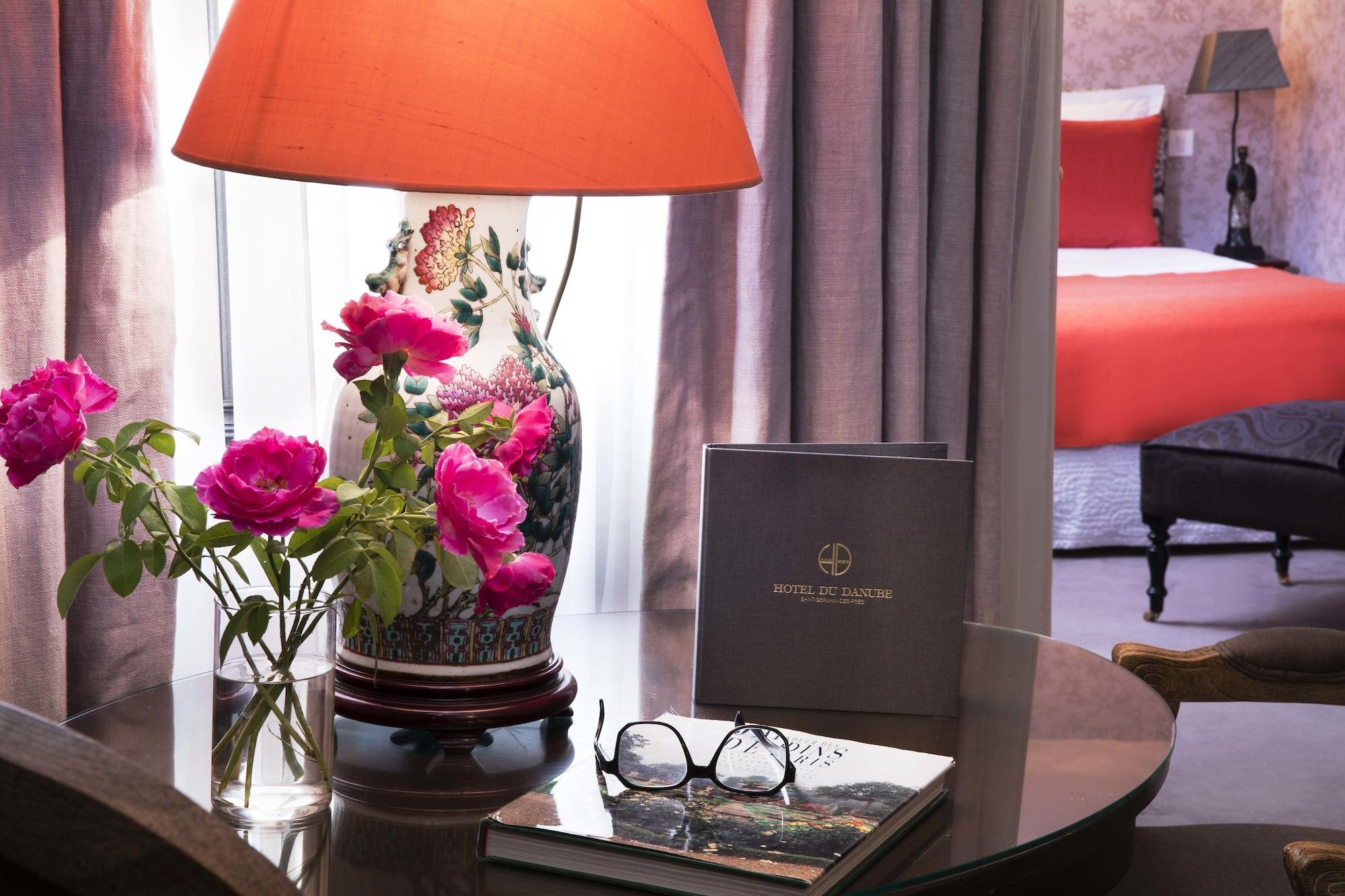 Hôtel du Danube by null