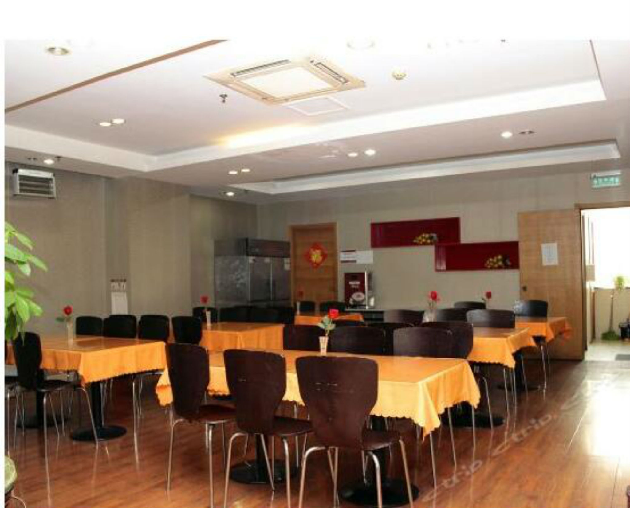 Piao Home Inn Beijing West Railway