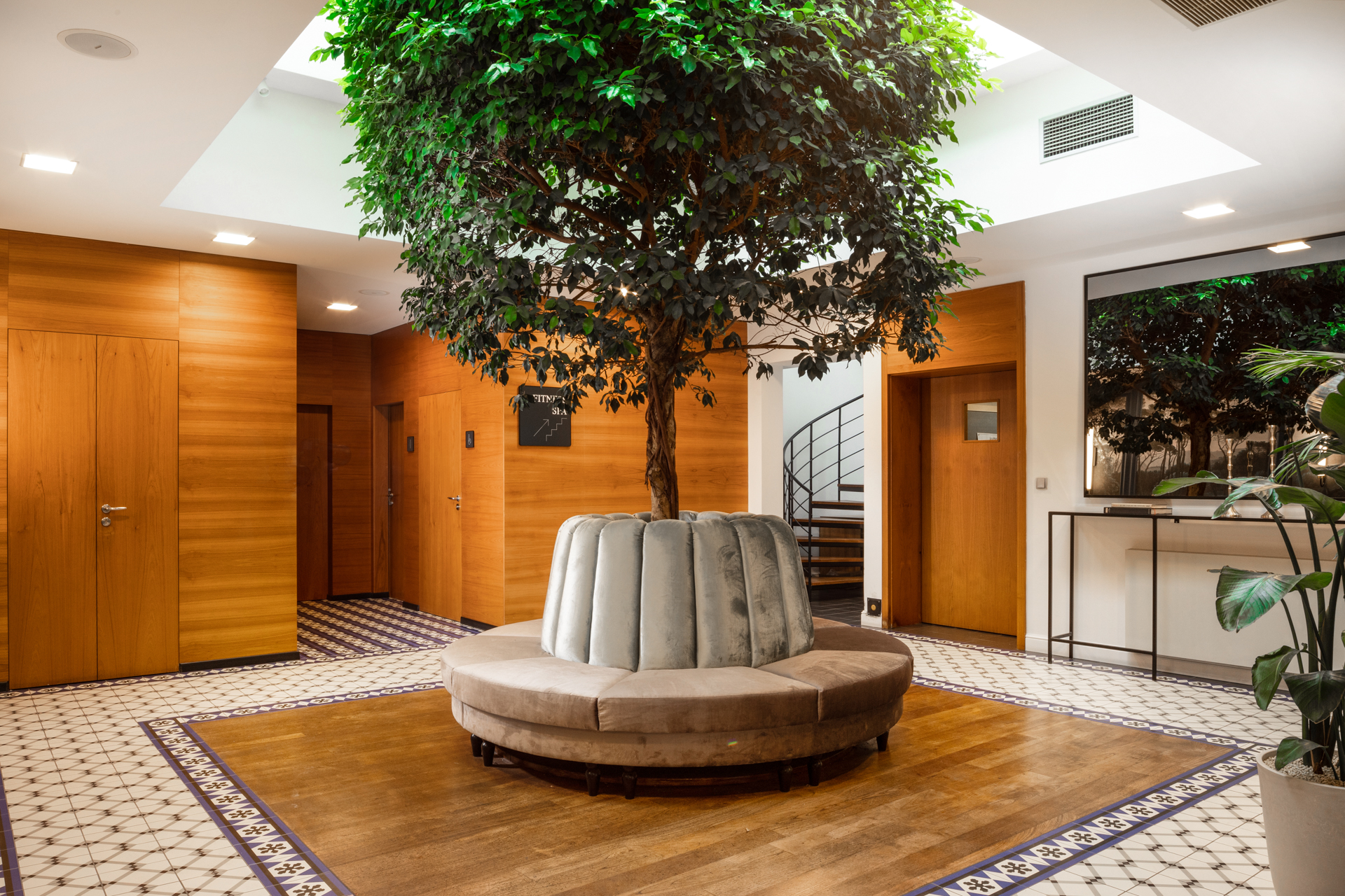 The Hotel Fitzgerald by null
