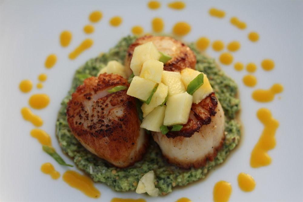 The Meridian Club by null