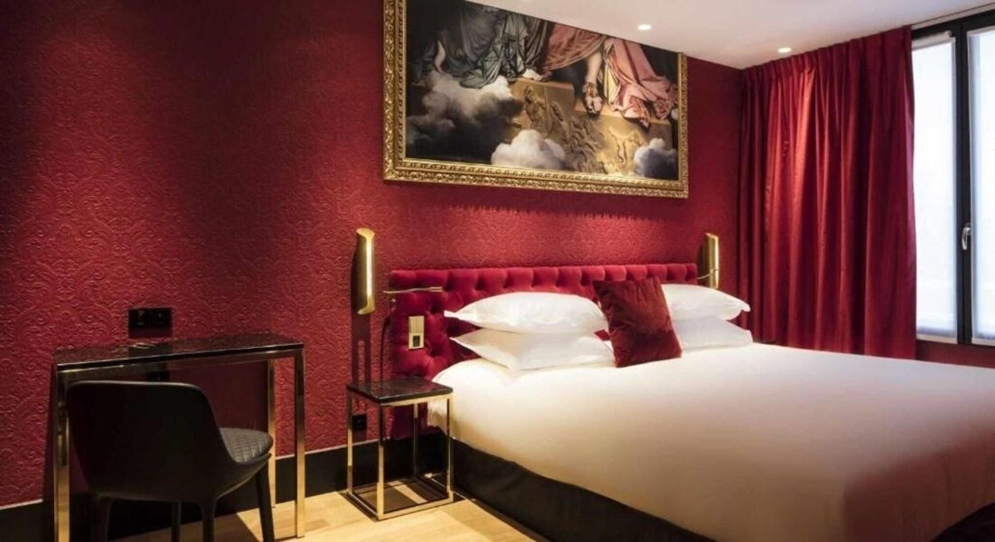 Hotel Eiffel Petit Louvre by null