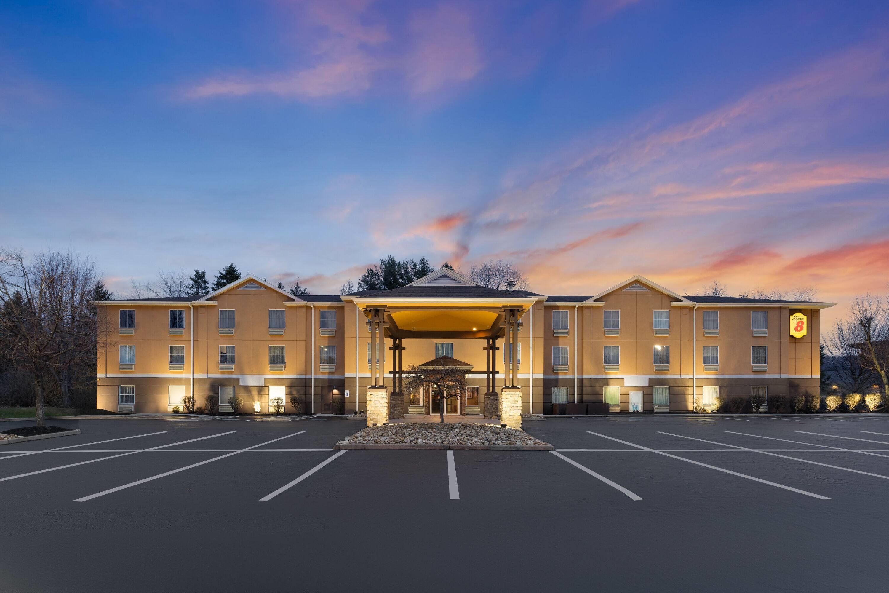 Super 8 By Wyndham Mars/Cranberry/Pittsburgh Area