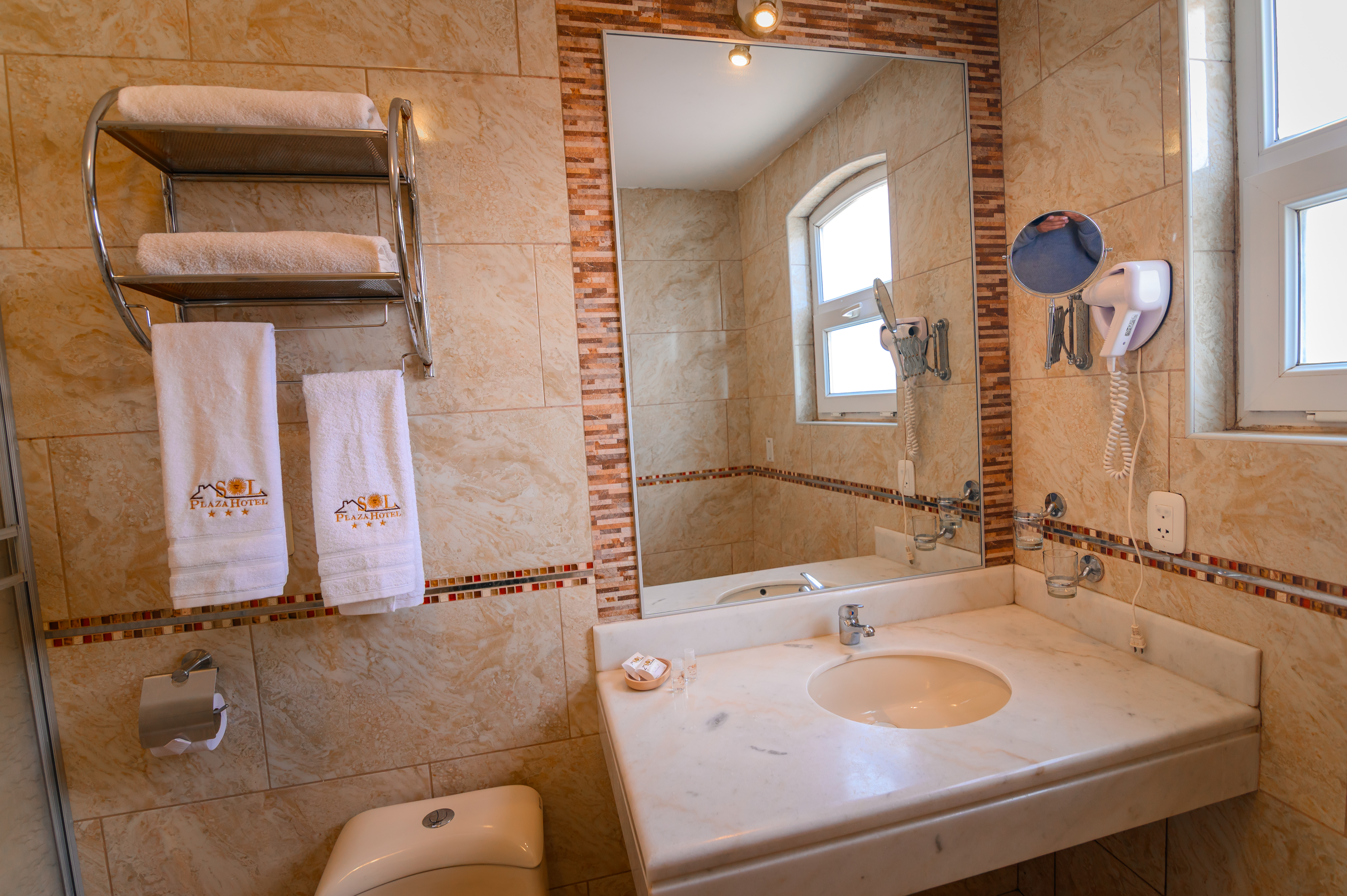 Sol Plaza Hotel