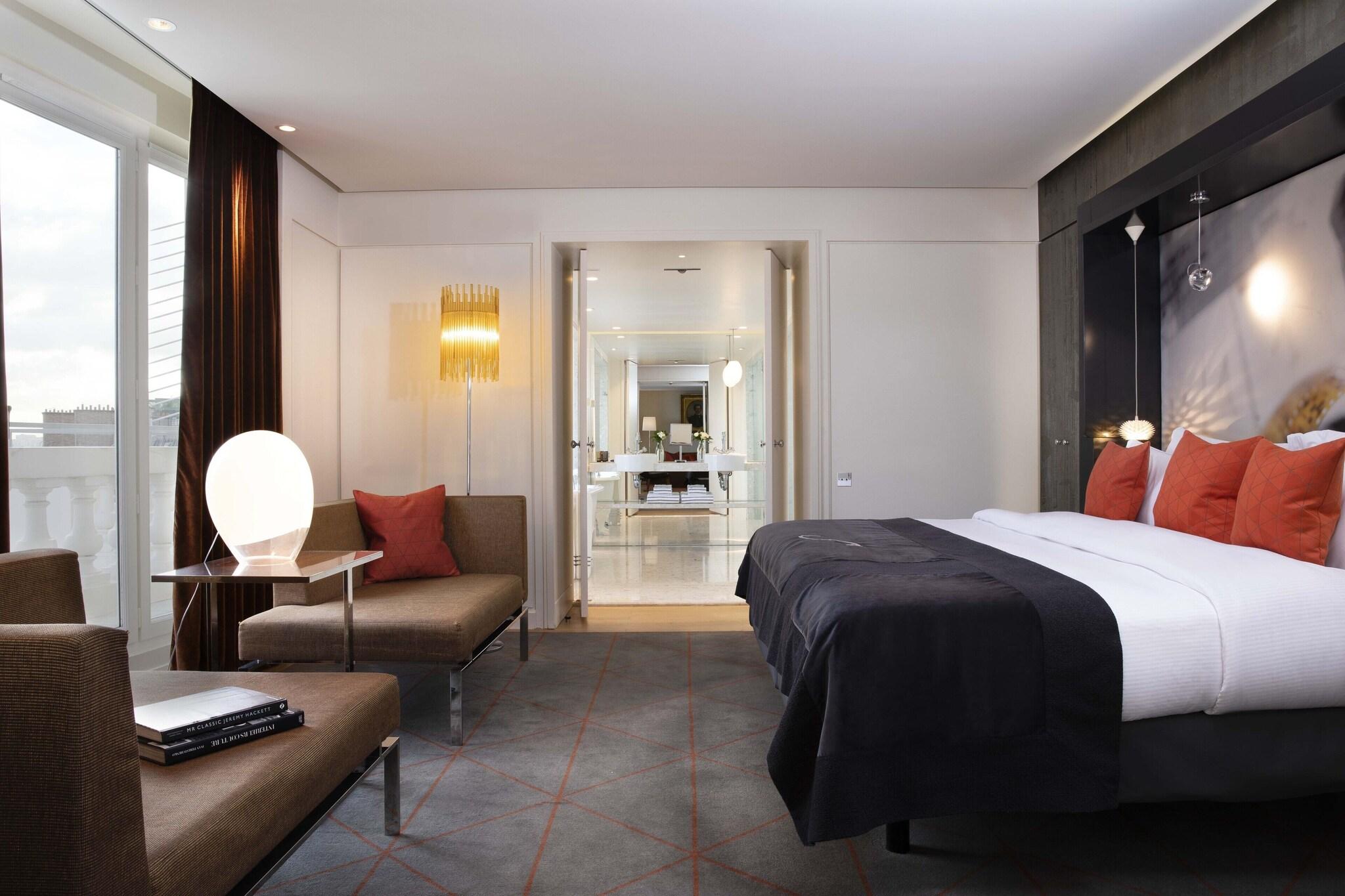 Галерея изображений Hotel De Sers Champs Elysees