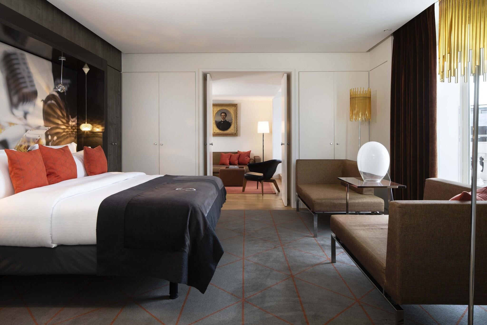 Галерея изображений Hotel De Sers Champs Elysees