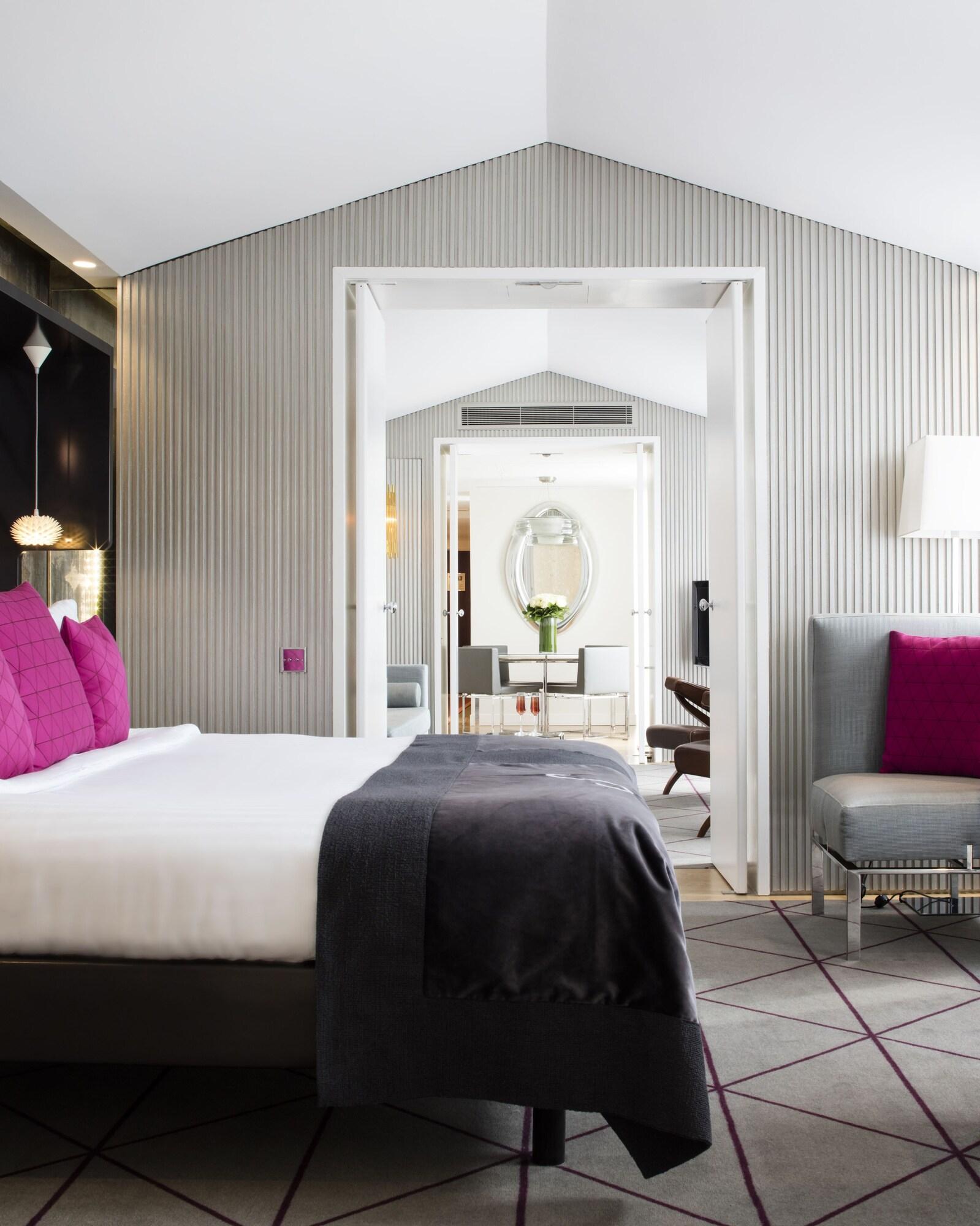 Галерея изображений Hotel De Sers Champs Elysees