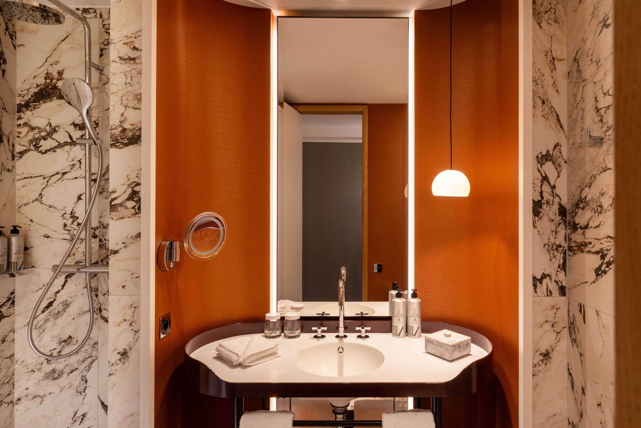 Галерея изображений Hotel De Sers Champs Elysees
