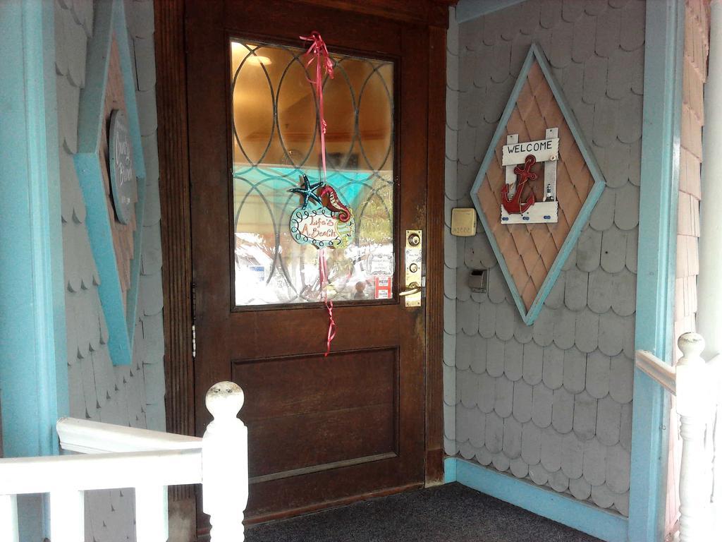 The Grenville Hotel & Restaurant by null