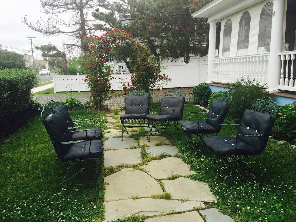 The Grenville Hotel & Restaurant by null