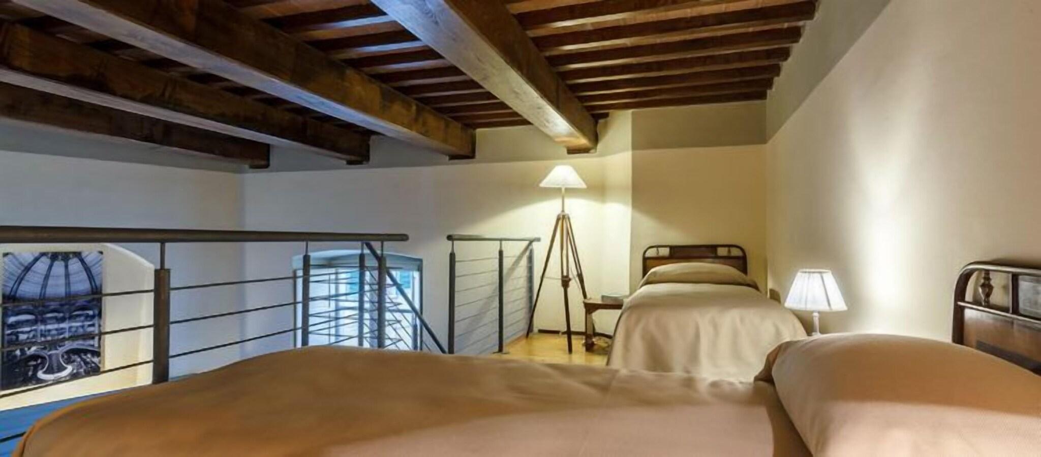 LSM Palazzo Puccini - Dimora Storica - by null