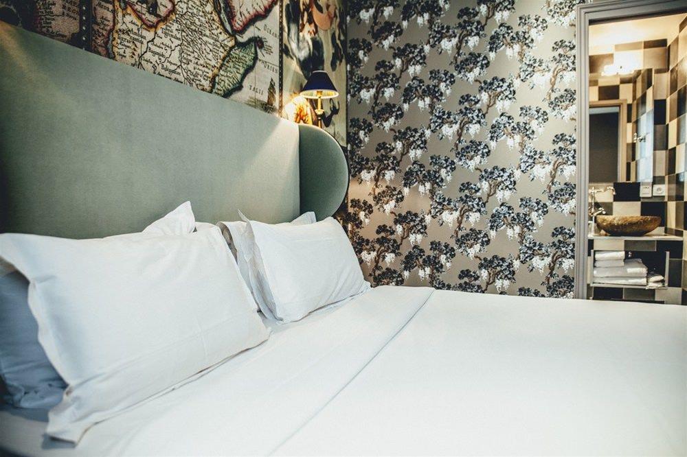 Hôtel Du Continent by null